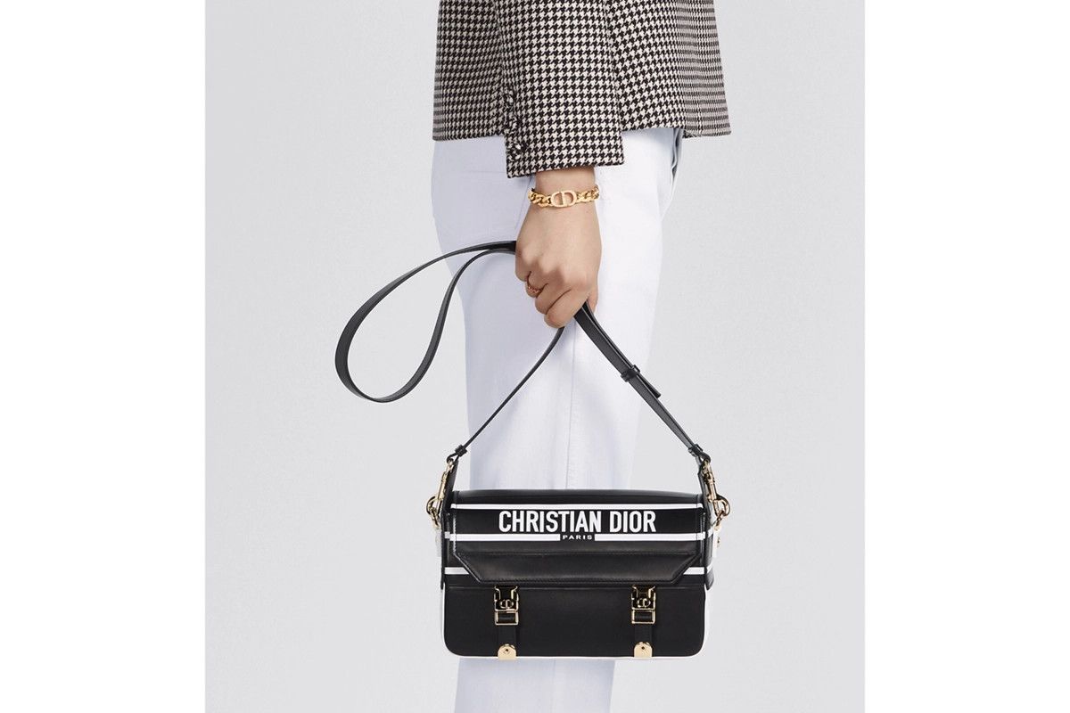 Dior o1bcso1str1124 Size: OS /Small Diorcamp Bag in Black/White Size ONE SIZE - 8 Thumbnail