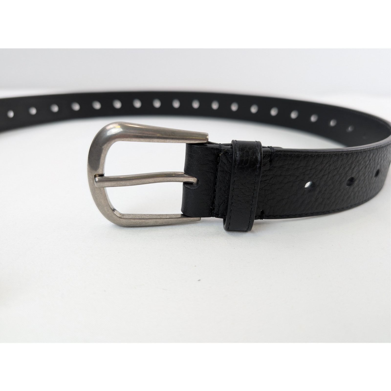 Balenciaga o1rshd1 Q:2 / Size: 85 / Vegetal Calf Half Moon Belt Black Size 34 - 8 Thumbnail