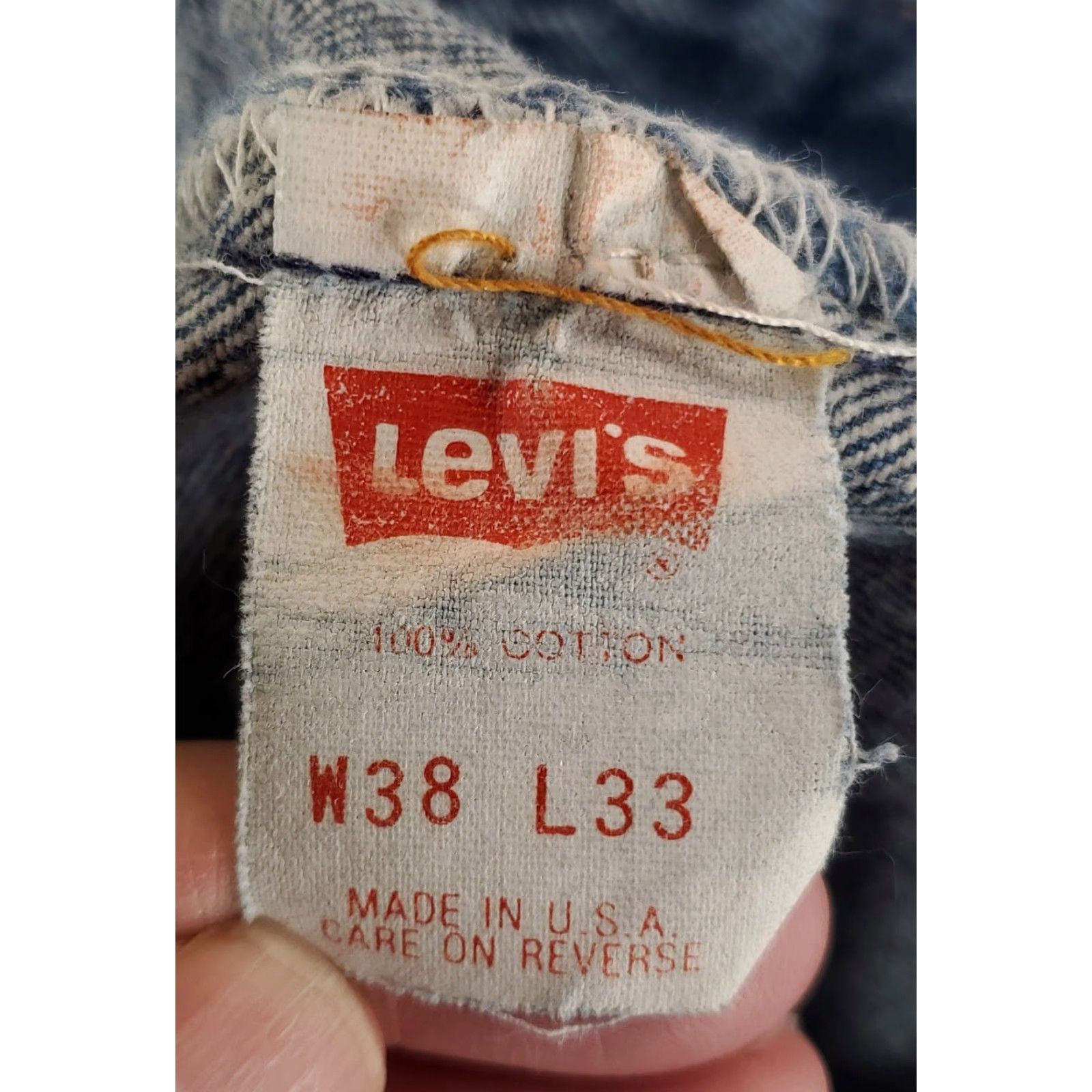 Levi's VINTAGE Levi's 501 Jeans Mens Blue Regular Straight 38x33 30 Inseam Made USA 90s Size US 35 - 3 Thumbnail