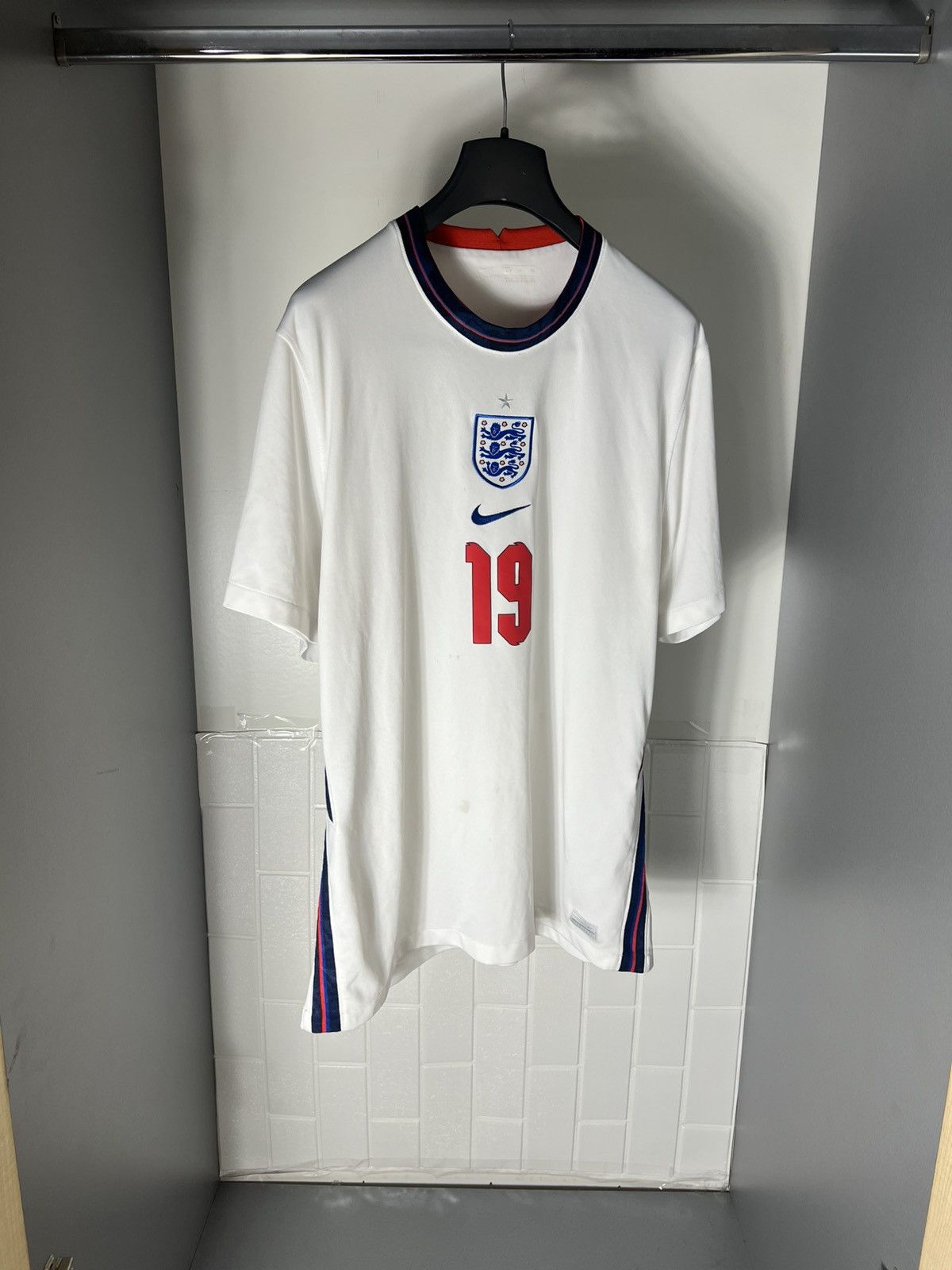 Vintage VERY RARE NIKE ENGLAND RETRO SOCCER JERSEY MANCHESTER Y2K Size US XL / EU 56 / 4 - 3 Thumbnail