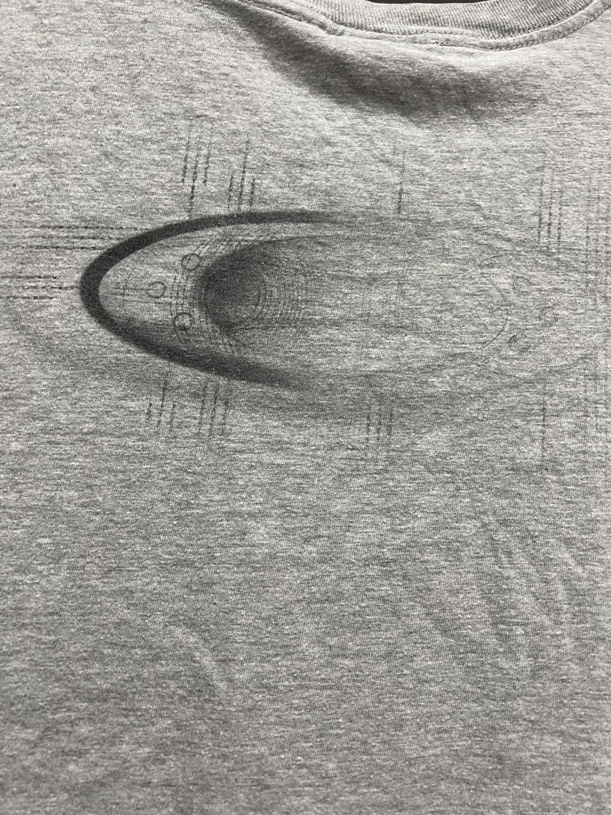 Oakley vintage oakley software tee Size US XL / EU 56 / 4 - 3 Thumbnail