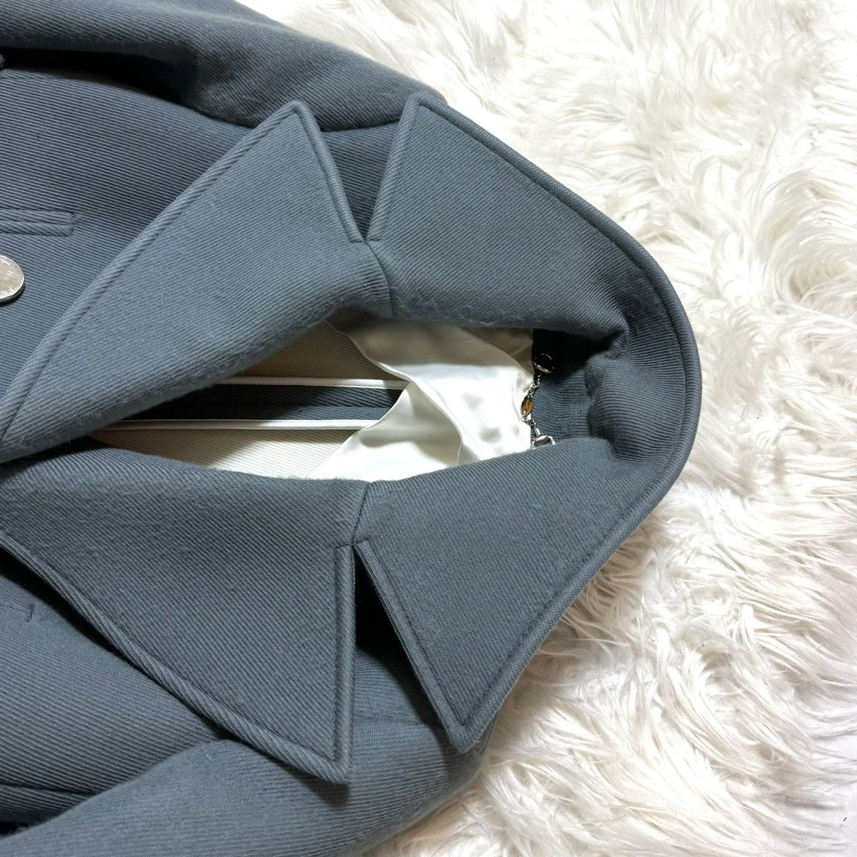 Gucci Gucci silver button double jacket peacoat size 36 pale Size XS / US 0-2 / IT 36-38 - 12 Thumbnail