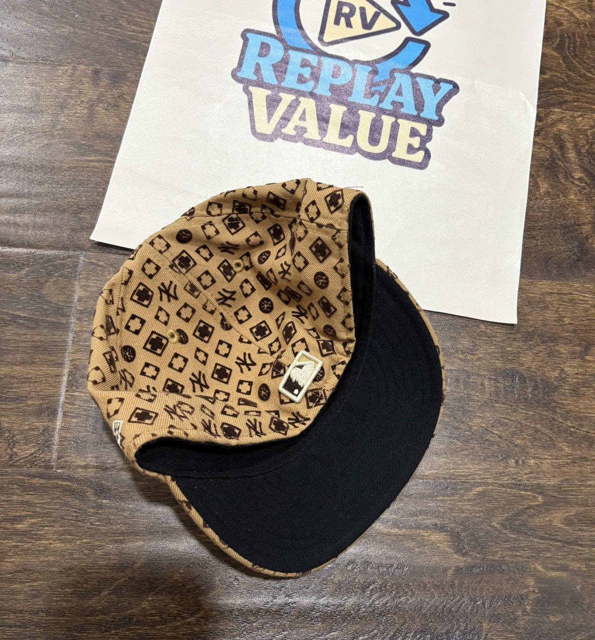 New Era VINTAGE Y2K RARE NEW ERA NY YANKEES MONOGRAM FITTED 7 1/4 Size ONE SIZE - 2 Thumbnail