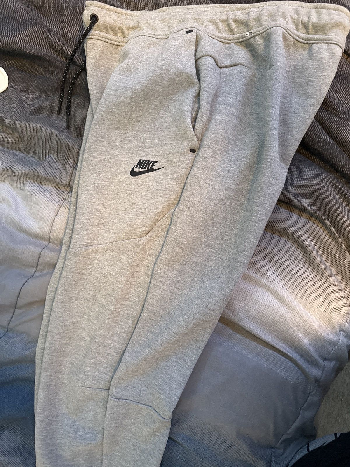 Nike Tech Medium Joggers