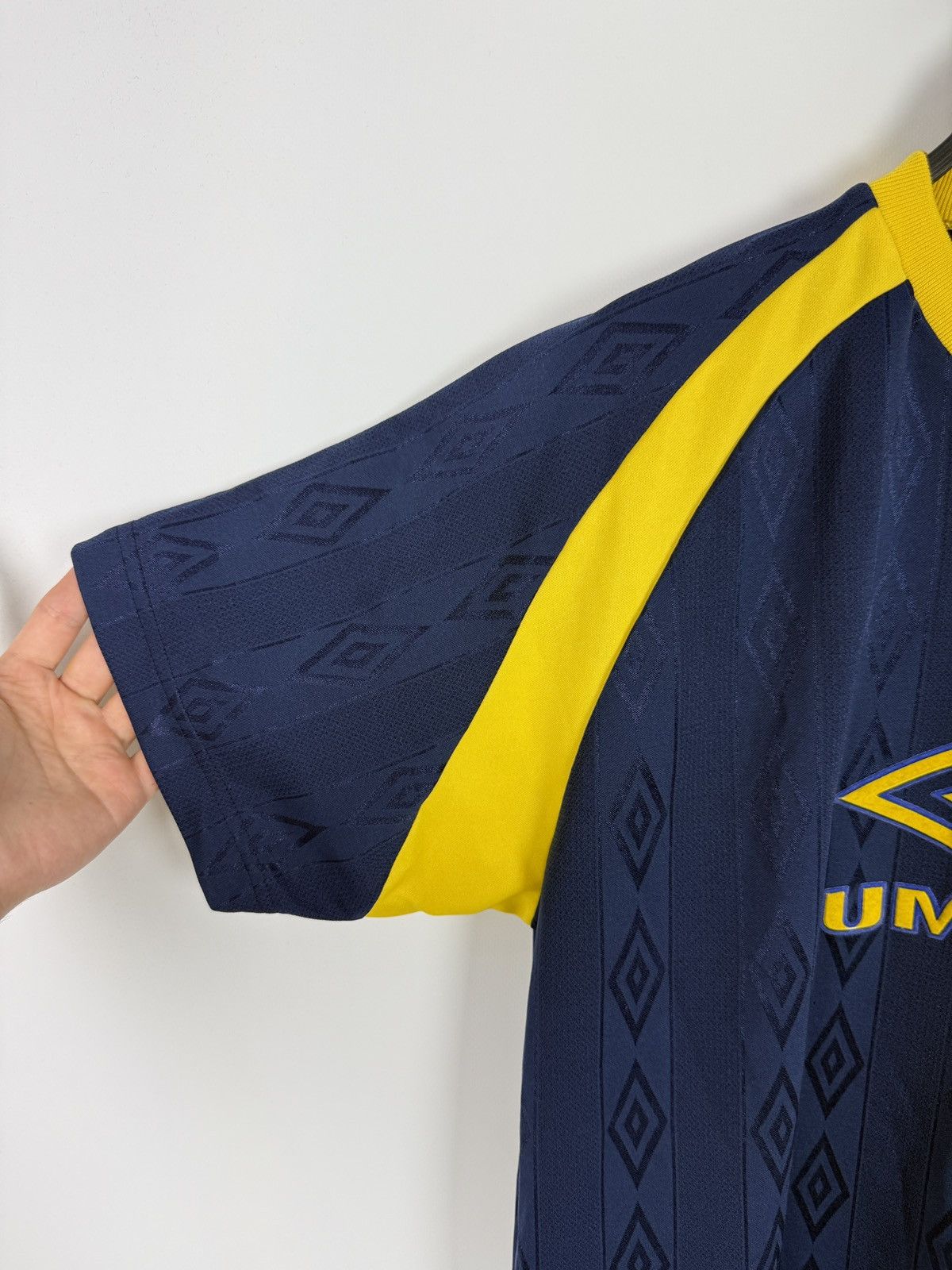 Umbro 1990s Vintage Umbro Big Logo Monogram Two Tone Jersey S Size US S / EU 44-46 / 1 - 4 Thumbnail