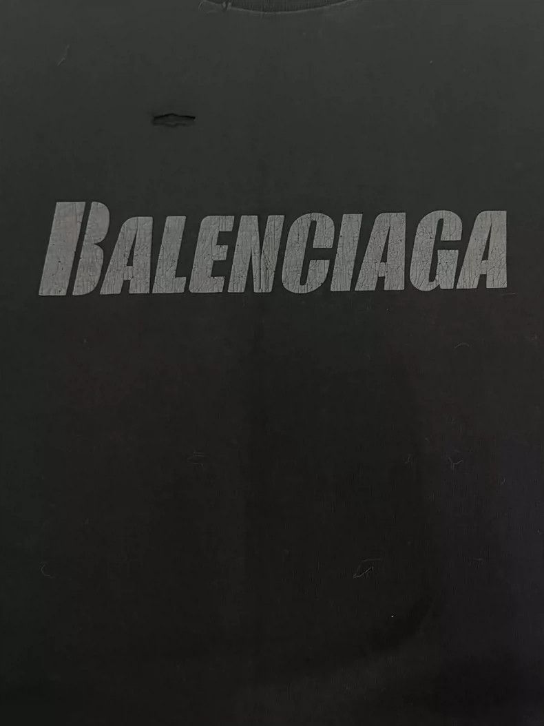 Balenciaga Balenciaga Letter Print Crew Neck Ripped Short Sleeve T-Sh Size XXS / US 00 / IT 34 - 3 Thumbnail