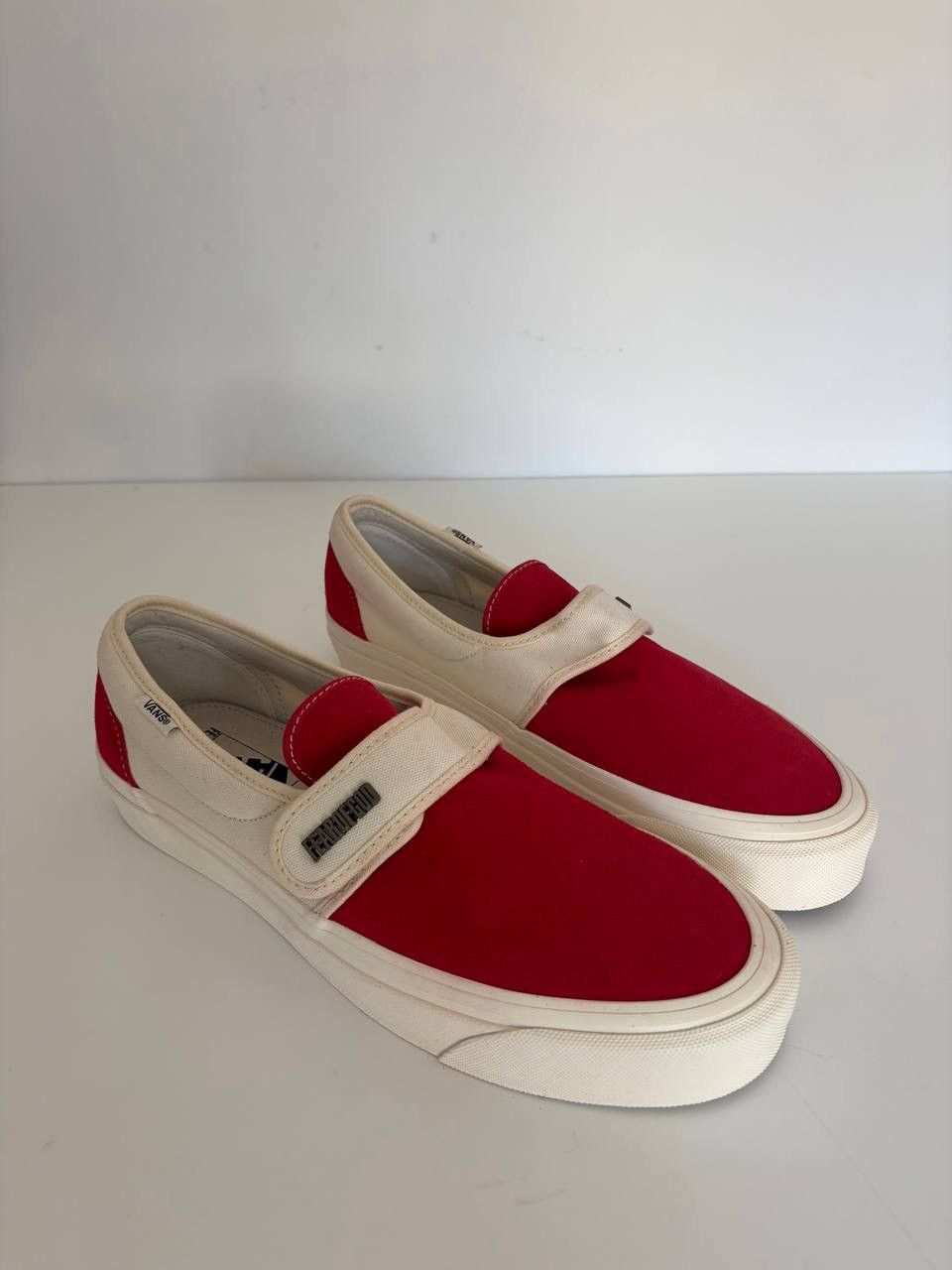 Fear of God × Vans 1of3 Unreleased Fear Of God X Vans Slip-on White Red sample Size US 9 / EU 42 - 1 Thumbnail