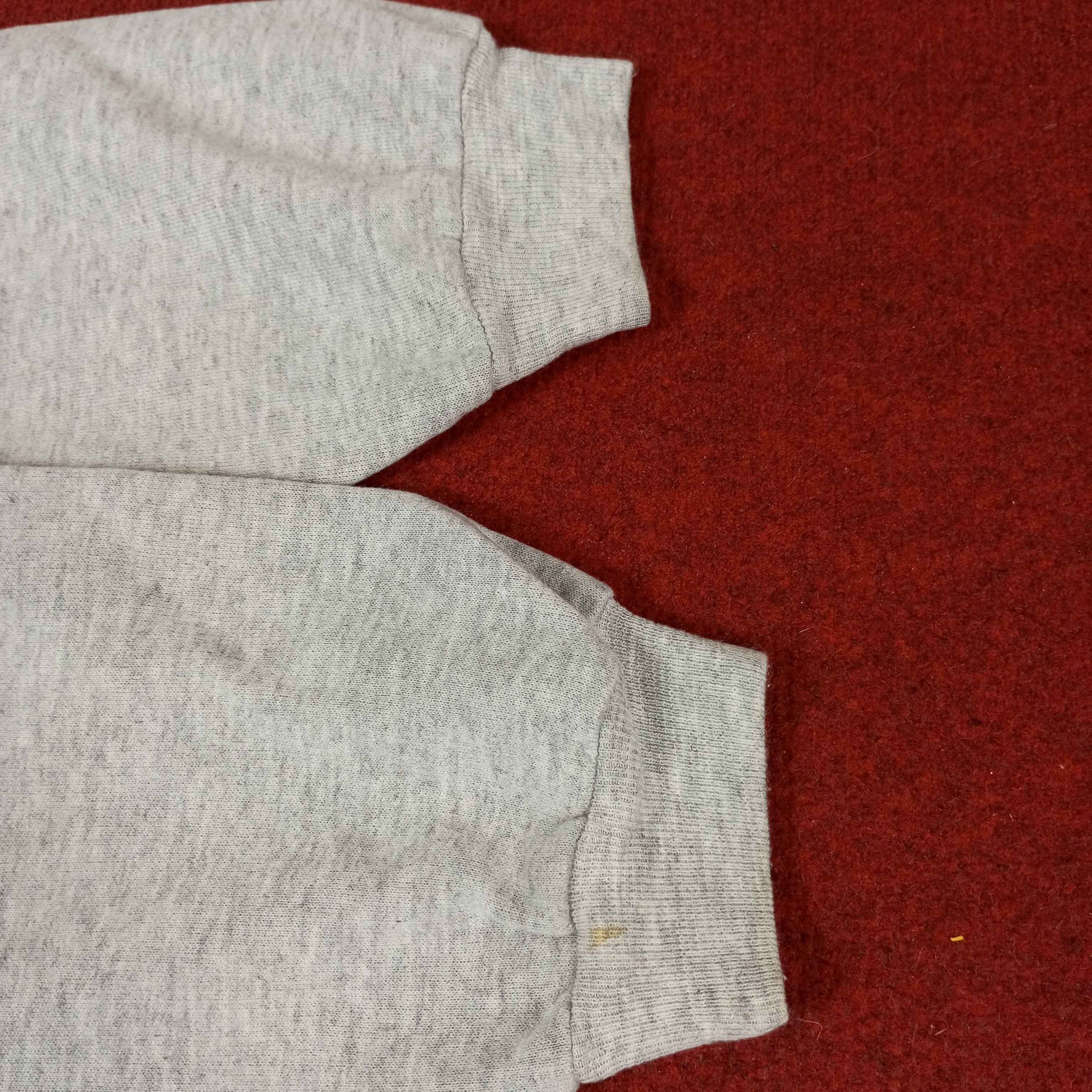 Trussardi × Vintage Trussardi Center Spellout Design Sweatshirt Size US M / EU 48-50 / 2 - 9 Thumbnail