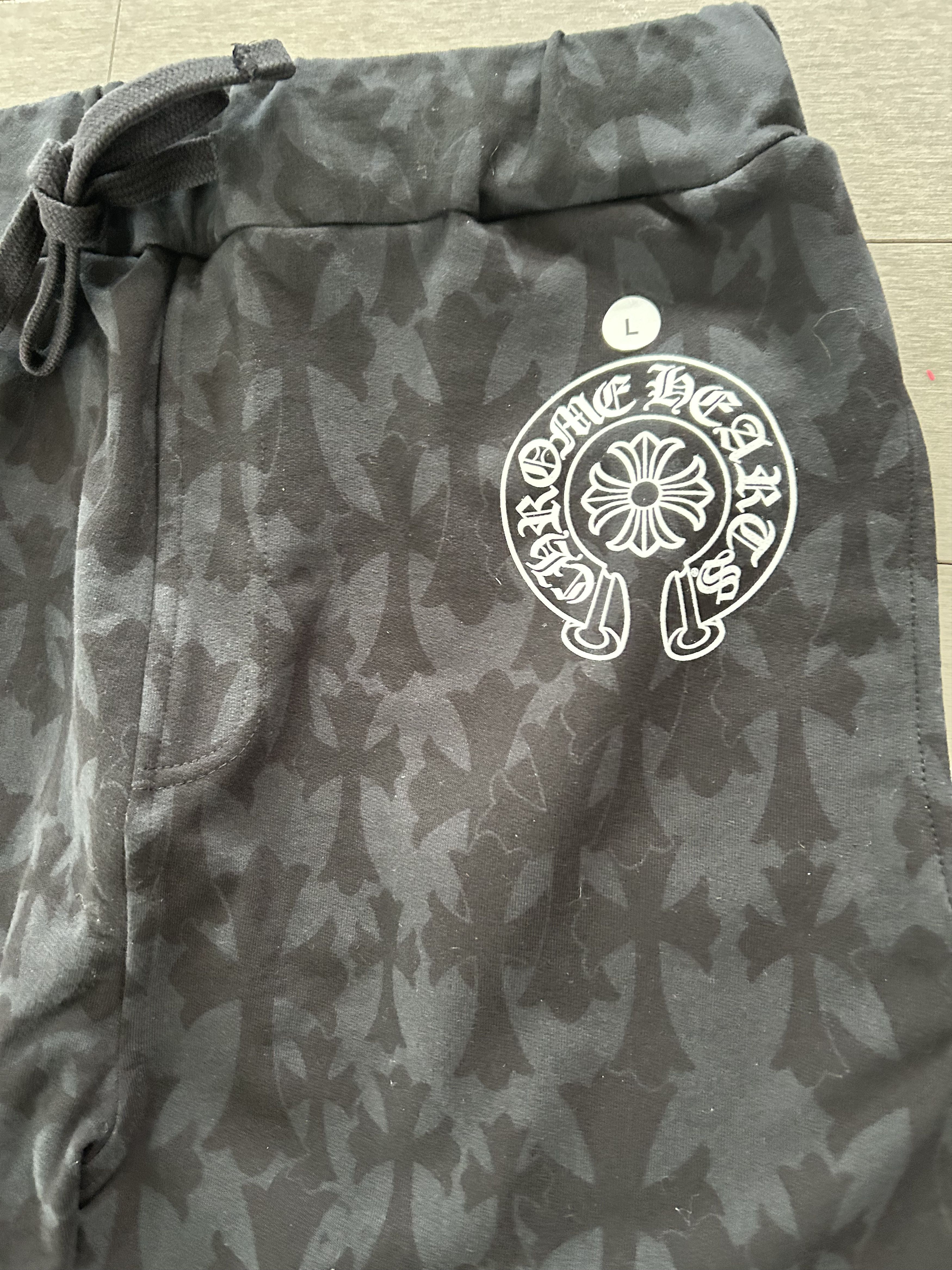 Chrome Hearts Chrome Hearts Cemetery Cross All Over Print Sweatpants Size US 34 / EU 50 - 3 Thumbnail