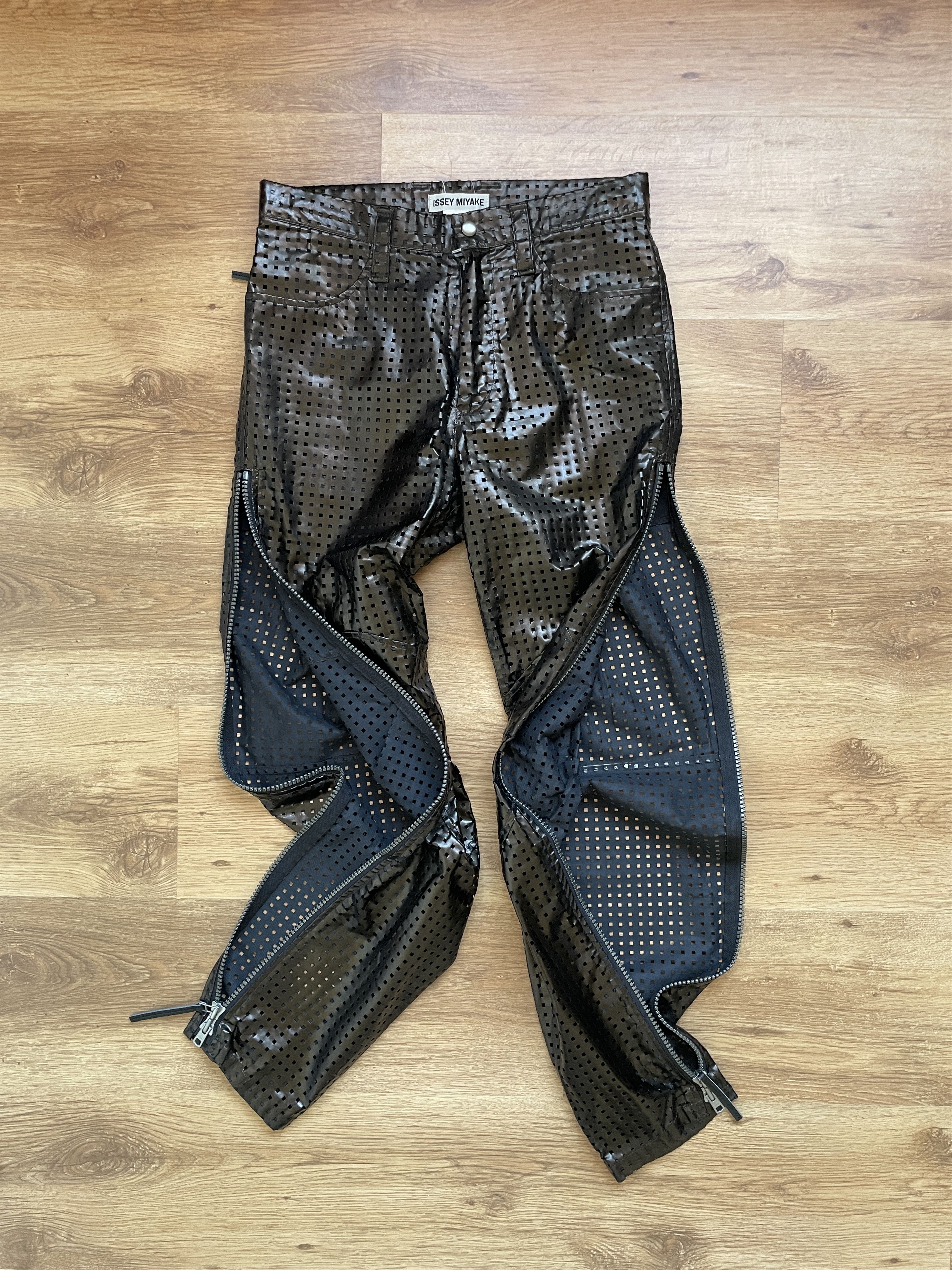 Issey Miyake Issey Miyake S/S 1996 Womens Vinyl Perforated Zip Pants Size 30" / US 8 / IT 44 - 5 Thumbnail