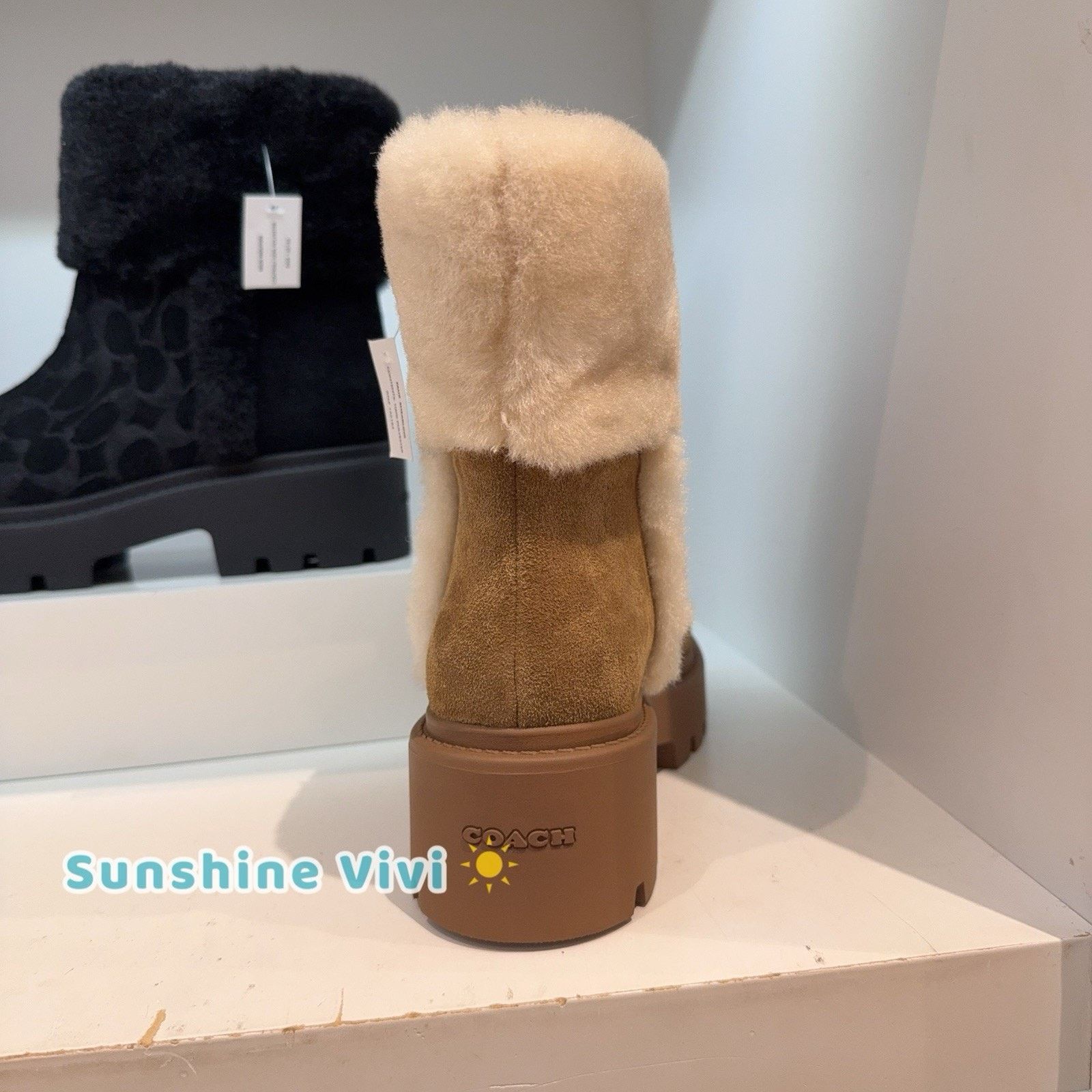 Coach NWT Coach Women's Chunky Sherpa Bootie Suede Tobacco US 8 Size US 8 / IT 38 - 7 Thumbnail