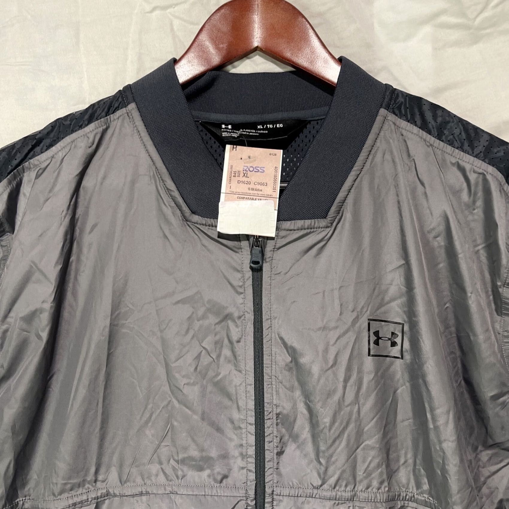 Under Armour Under Armour Jacket Mens XL Zip Up Gray Vented Training Gym Adult Size US XL / EU 56 / 4 - 2 Thumbnail