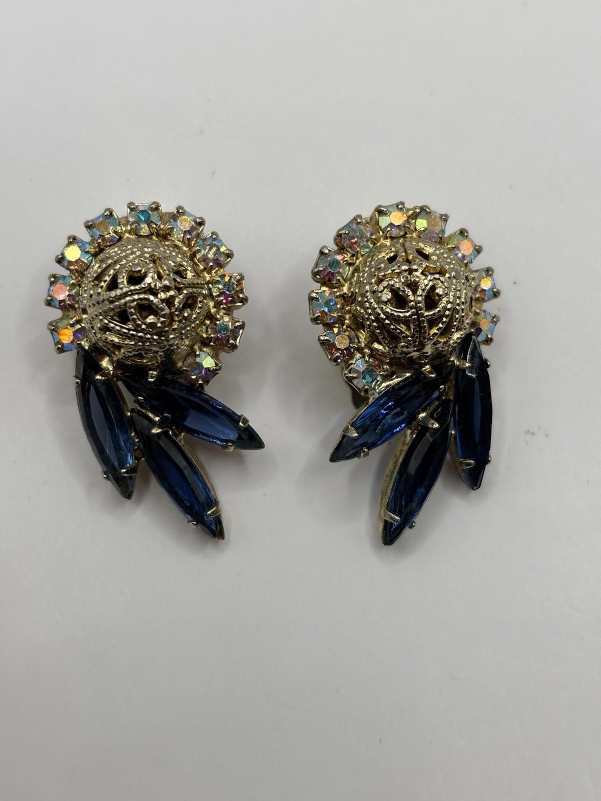 The Unbranded Brand Vintage Aurora Borealis Blue Filigree Gold Earrings Size ONE SIZE - 3 Thumbnail