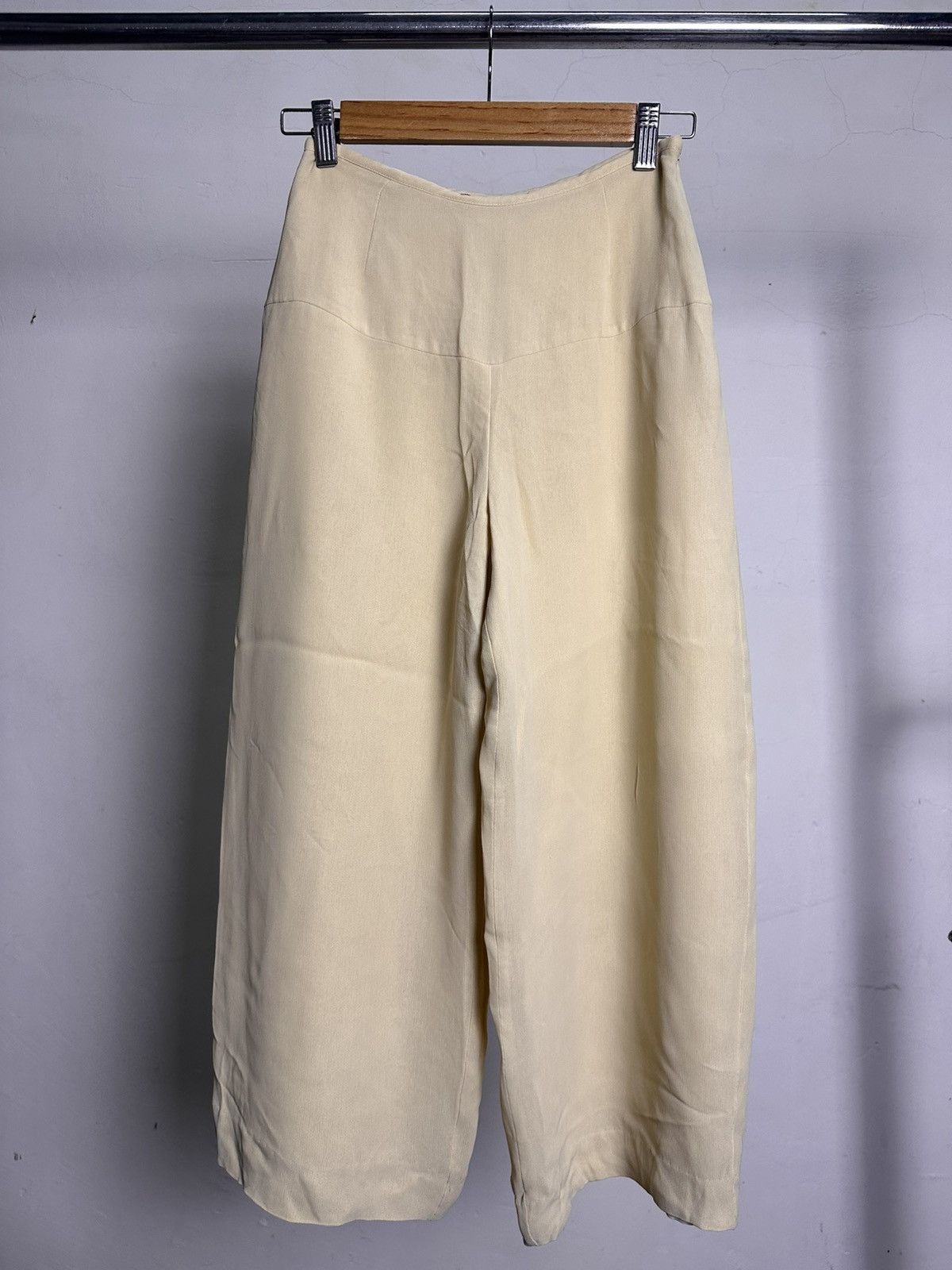 Emporio Armani 80’s Emporio Armani Rayon Wide Leg Pants Size 26" / US 2 / IT 38 - 1 Thumbnail
