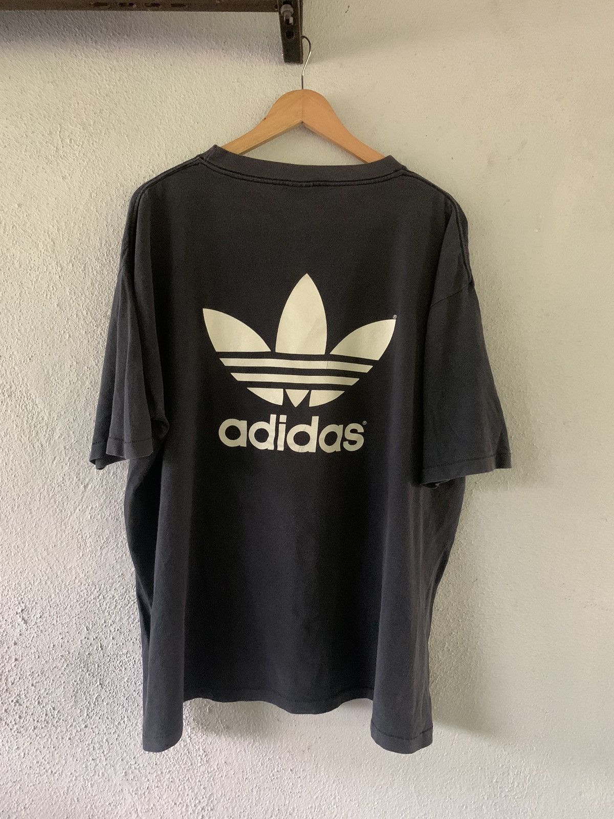 Adidas Vintage Adidas Mirror Tee Size US L / EU 52-54 / 3 - 3 Thumbnail
