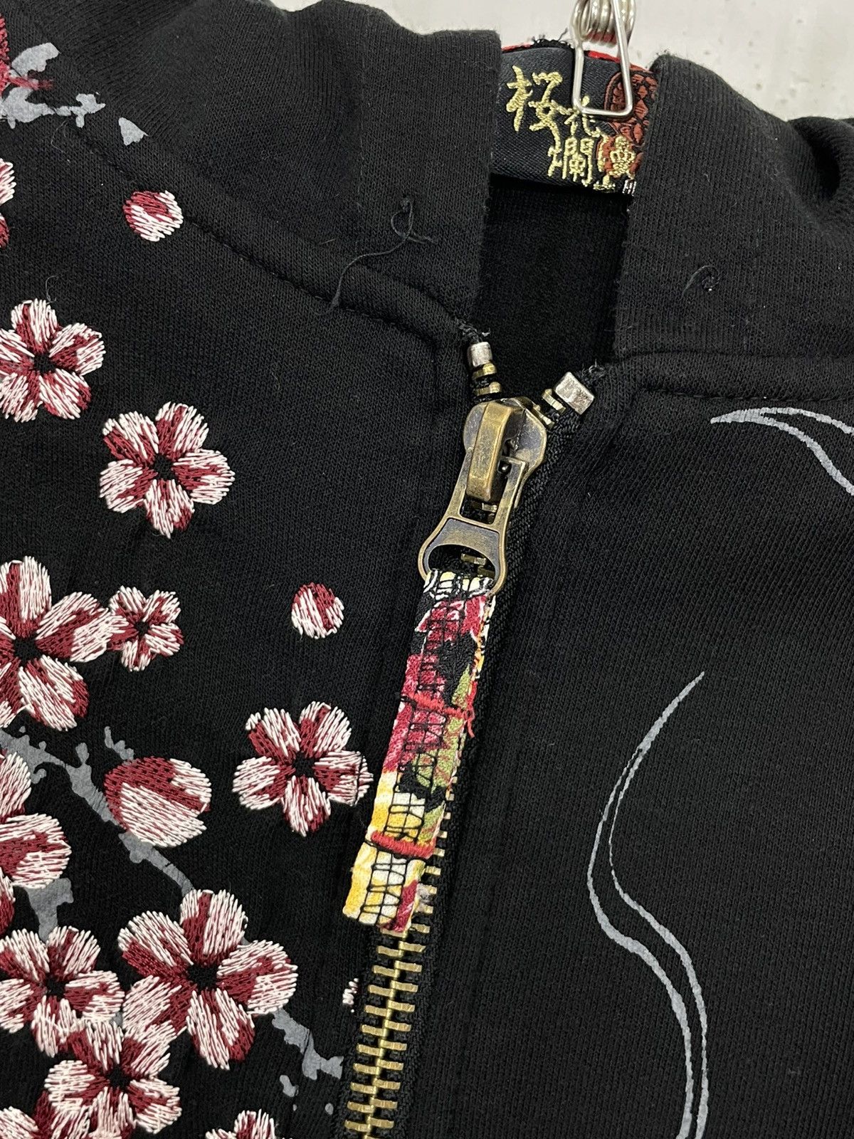Bullet Noise Bullet Noise Eastern Iconography Dragon Embroidery Sakura Size US L / EU 52-54 / 3 - 9 Thumbnail