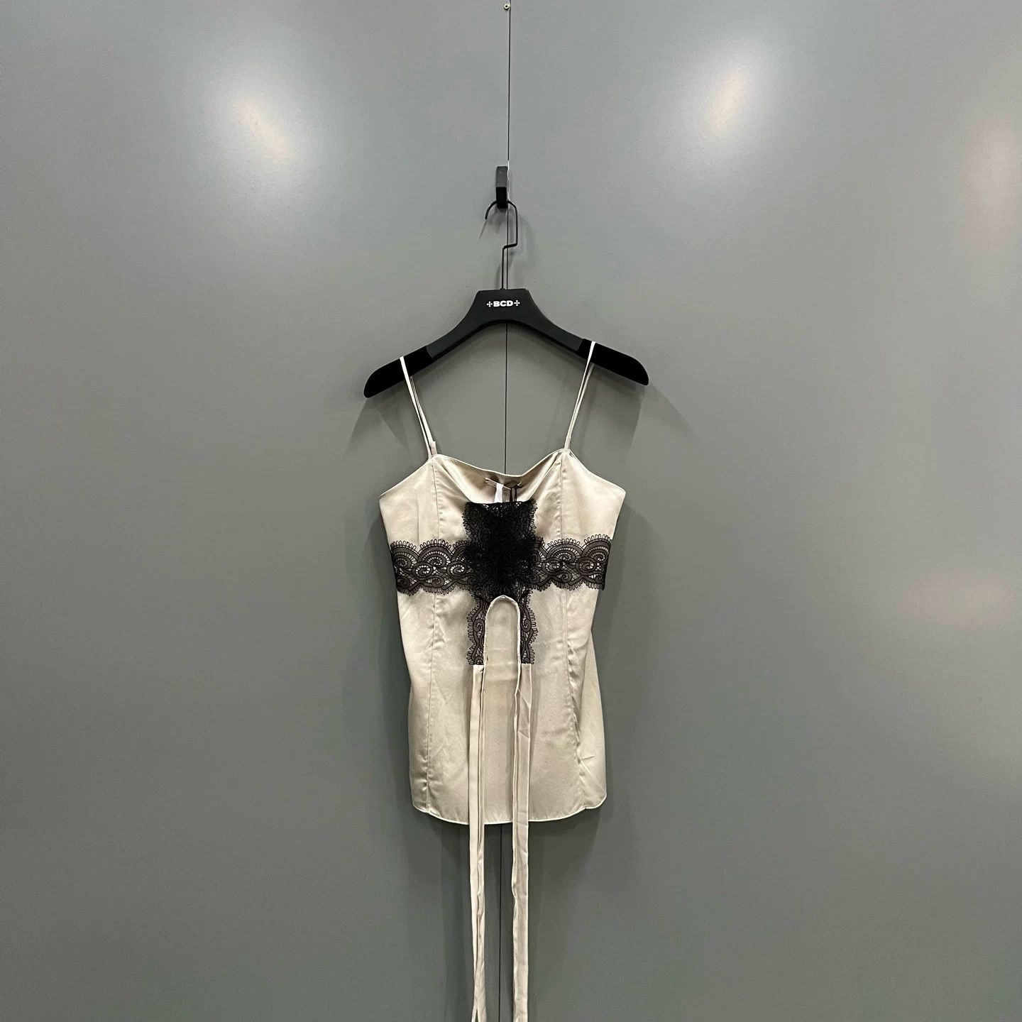 DOROTHEE SCHUMACHER Dorothee Schumacher Colorblock Lace Camisole Size M / US 6-8 / IT 42-44 - 1 Thumbnail