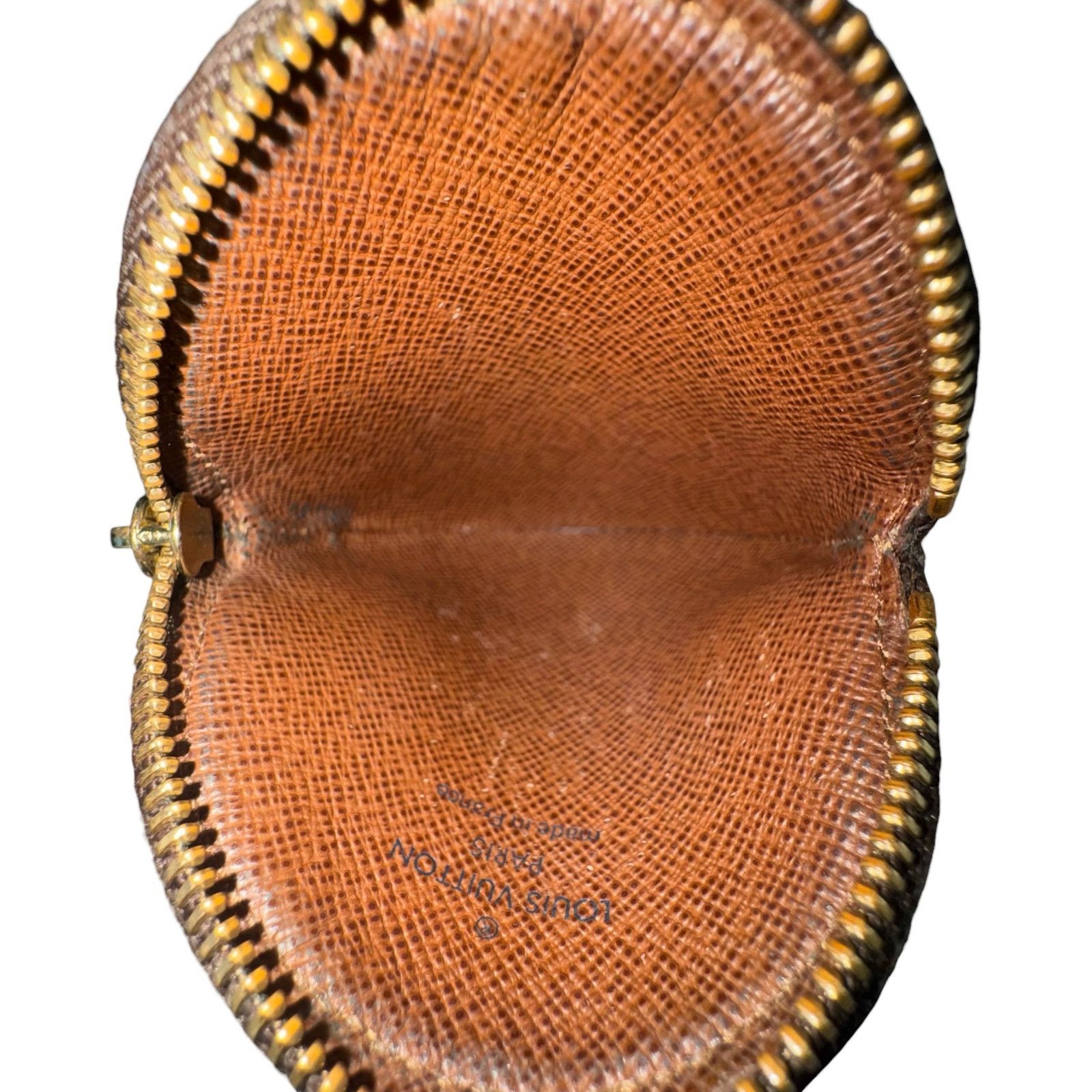 Louis Vuitton Louis Vuitton Monogram Round Zippy Pouch Size ONE SIZE - 7 Thumbnail