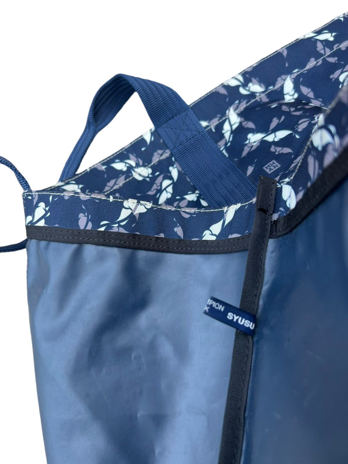 Medicom Toy Hidden Champion Feat MAHK X Fabrick Tote Bag Large Size ONE SIZE - 24 Thumbnail