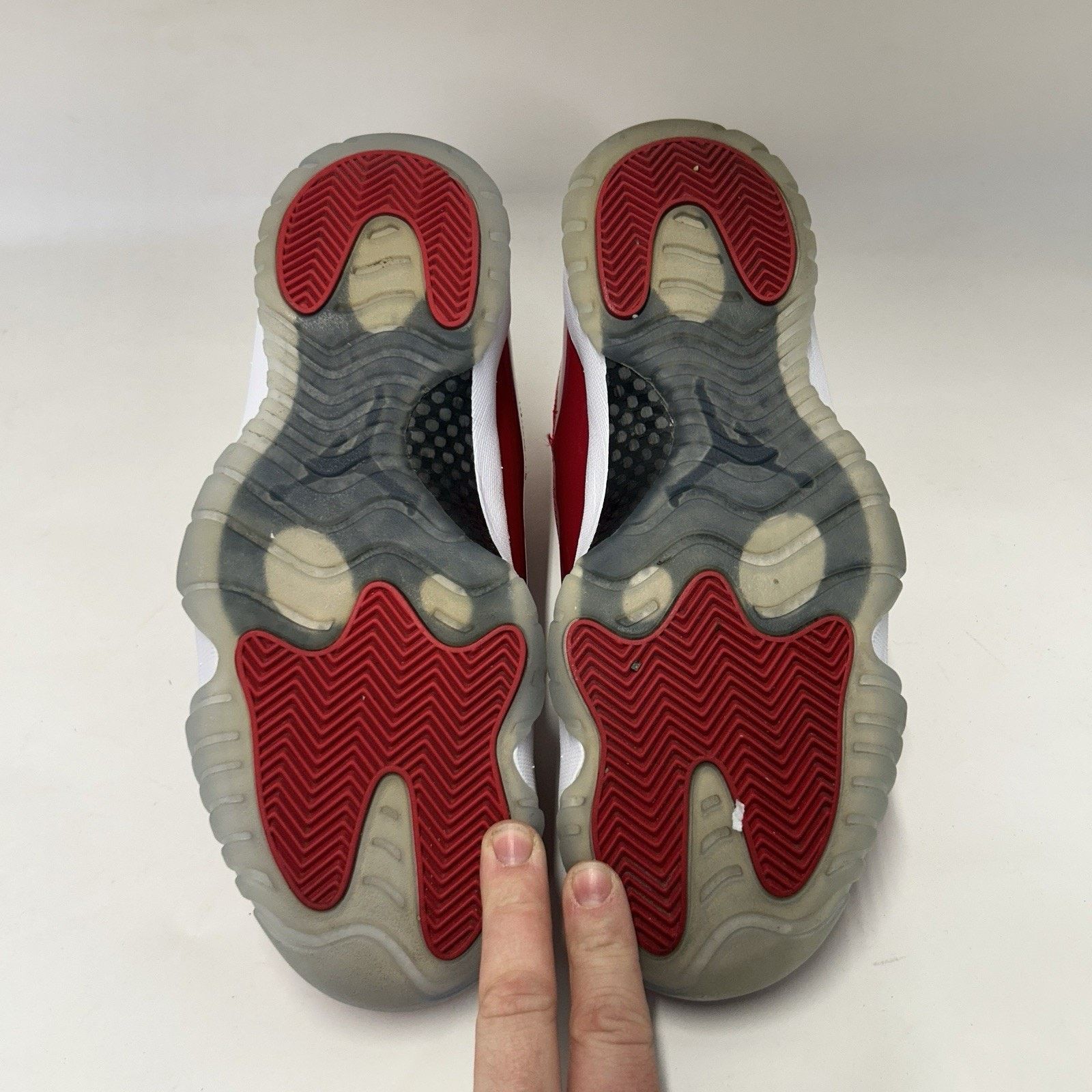 Jordan Brand Nike Air Jordan 11 Retro High OG “Win Like '96/Gym Red” Size US 9.5 / EU 42-43 - 7 Thumbnail