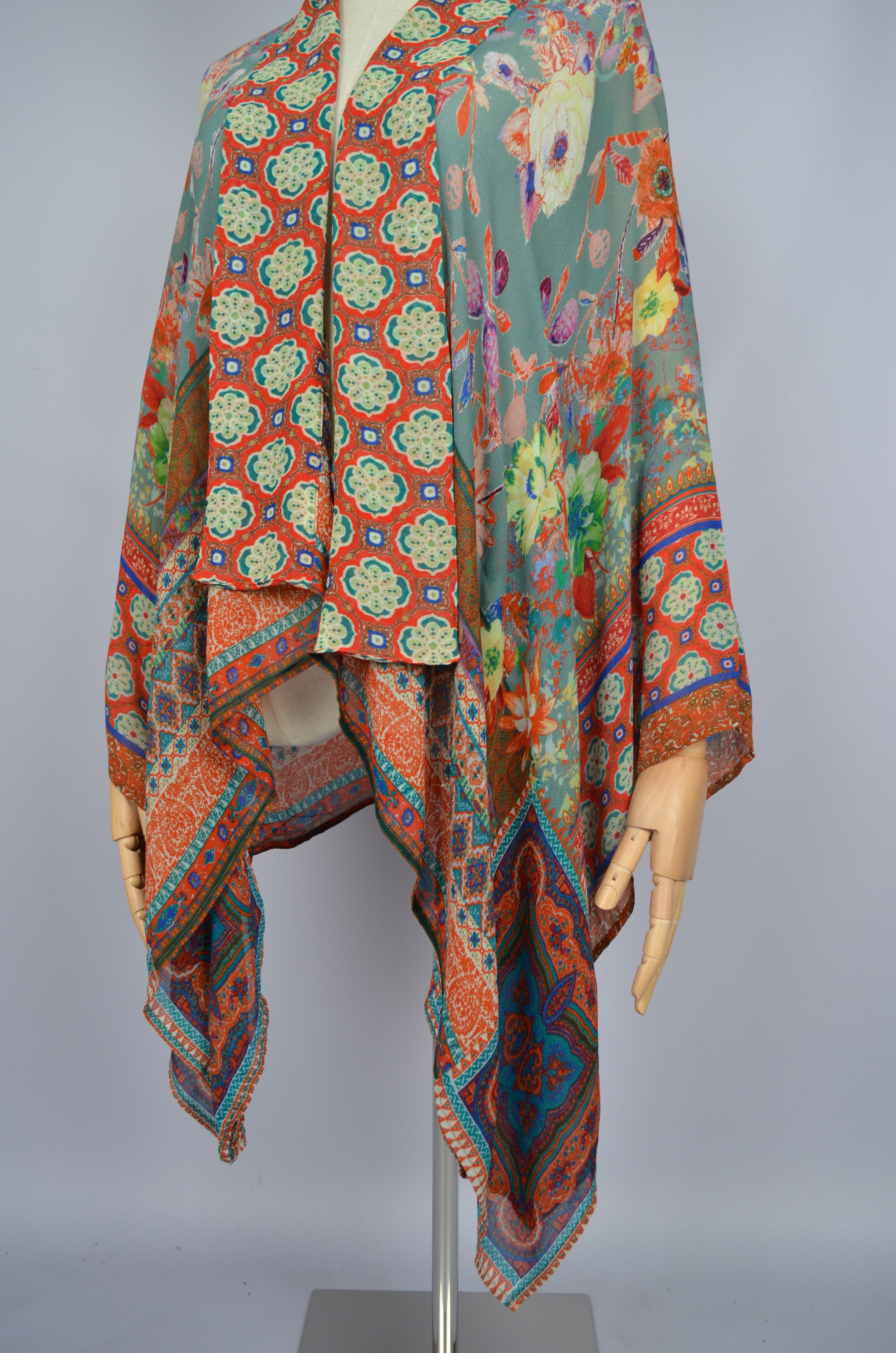 Anthropologie × Designer Anthropologie Vismaya Floral Boho Kimono Peasant Gypsy OS Size ONE SIZE - 4 Thumbnail