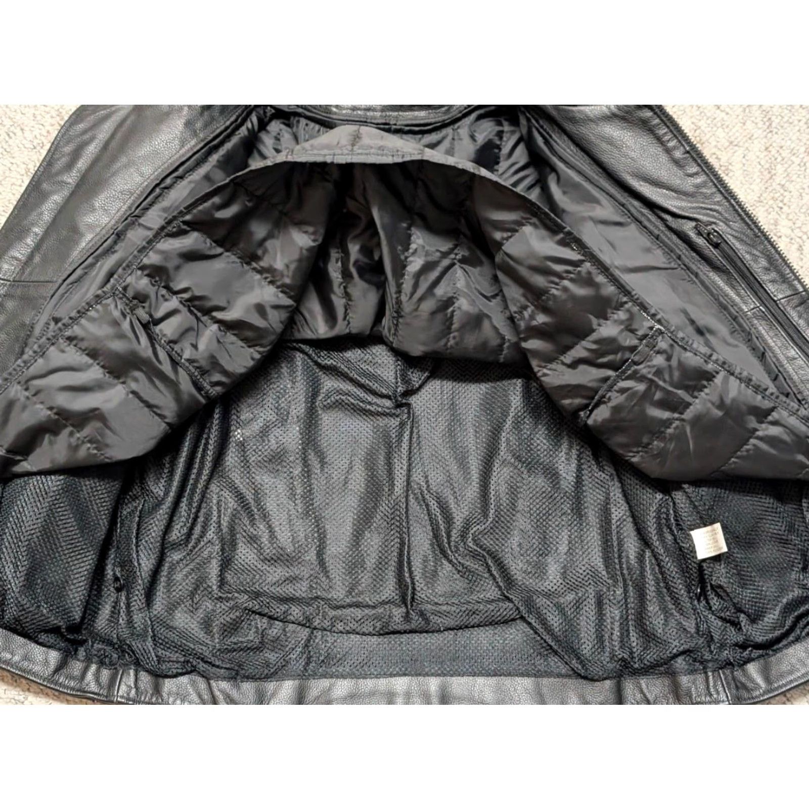 Vintage VINTAGE Raider Motorcycle Jacket L Black Leather Venting 1990s Cafe Racer Mens Size US L / EU 52-54 / 3 - 6 Thumbnail