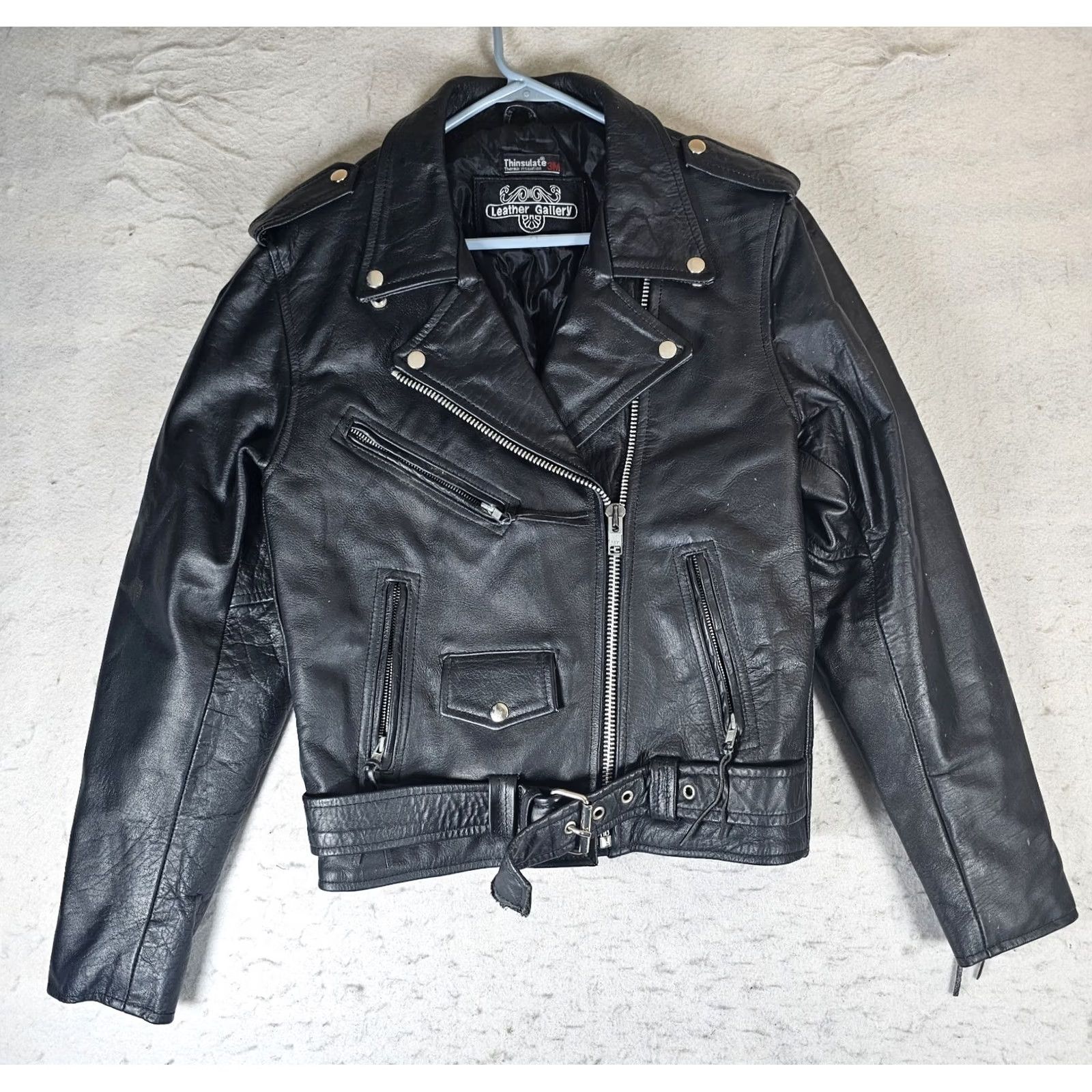 Vintage VINTAGE Leather Gallery Thinsulate Lined Leather Biker Jacket Belted Size Large Black - Men’s? Women’s? Unisex Adults (Motorcycle Jacket) Size US L / EU 52-54 / 3 - 2 Thumbnail