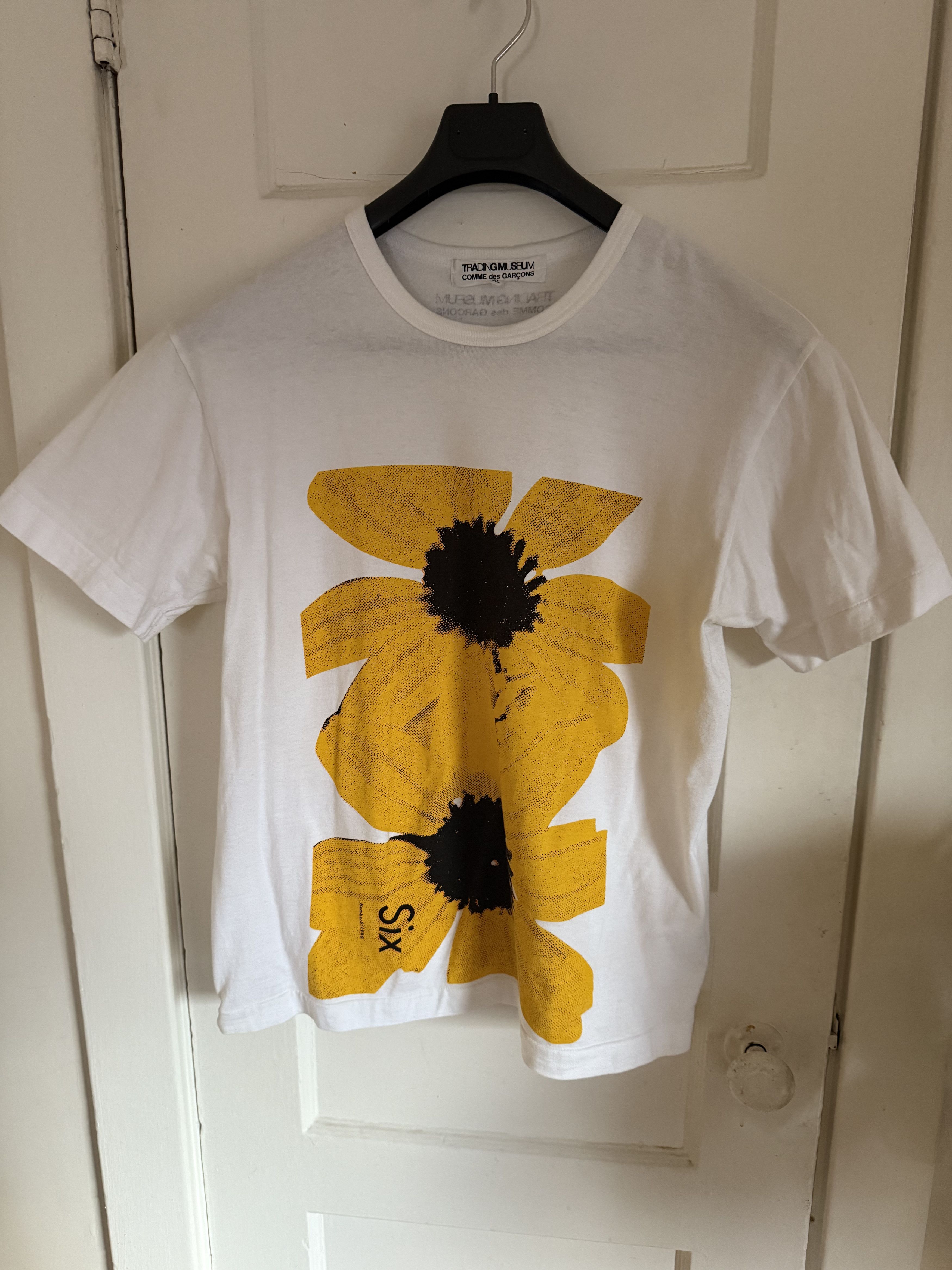 Comme des Garcons Comme Des Garcons Trading Musem Tee w Six Magazine Graphic Size XL / US 12-14 / IT 48-50 - 1 Preview