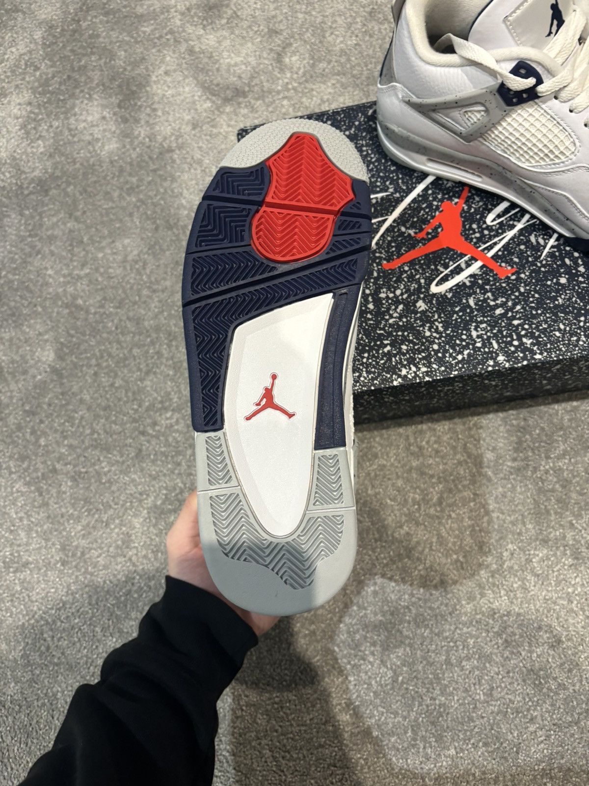 Jordan Brand × Nike Air Jordan four midnight navy Size US 9.5 / EU 42-43 - 2 Thumbnail