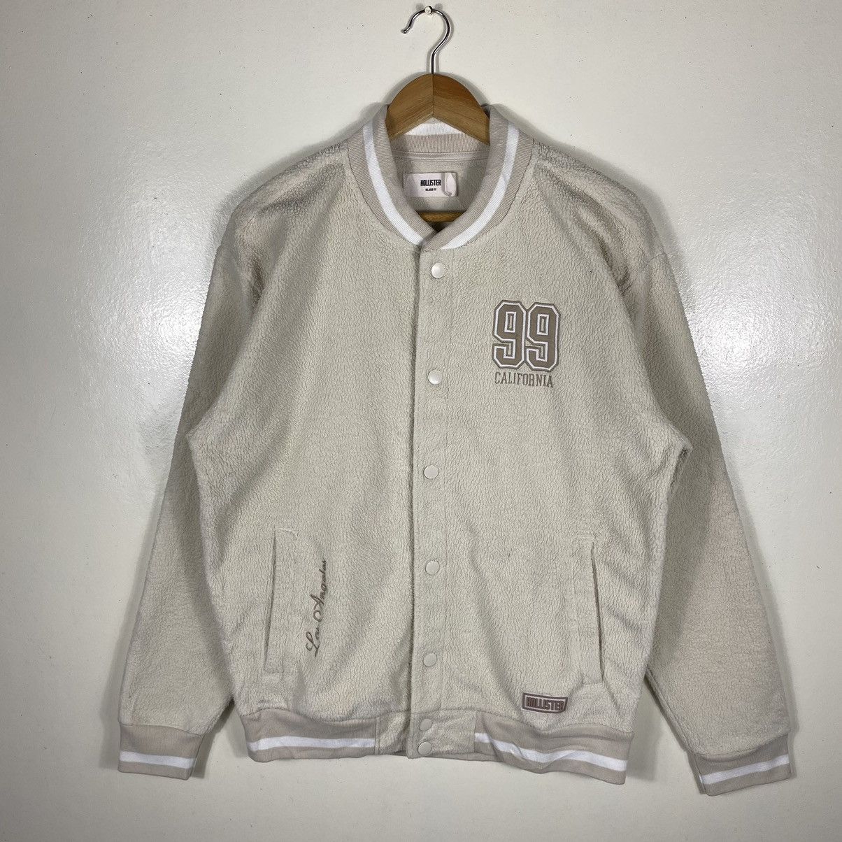 image of Hollister Relaxed Fit Button Fleece Jacket in White, Men's (Size Medium)