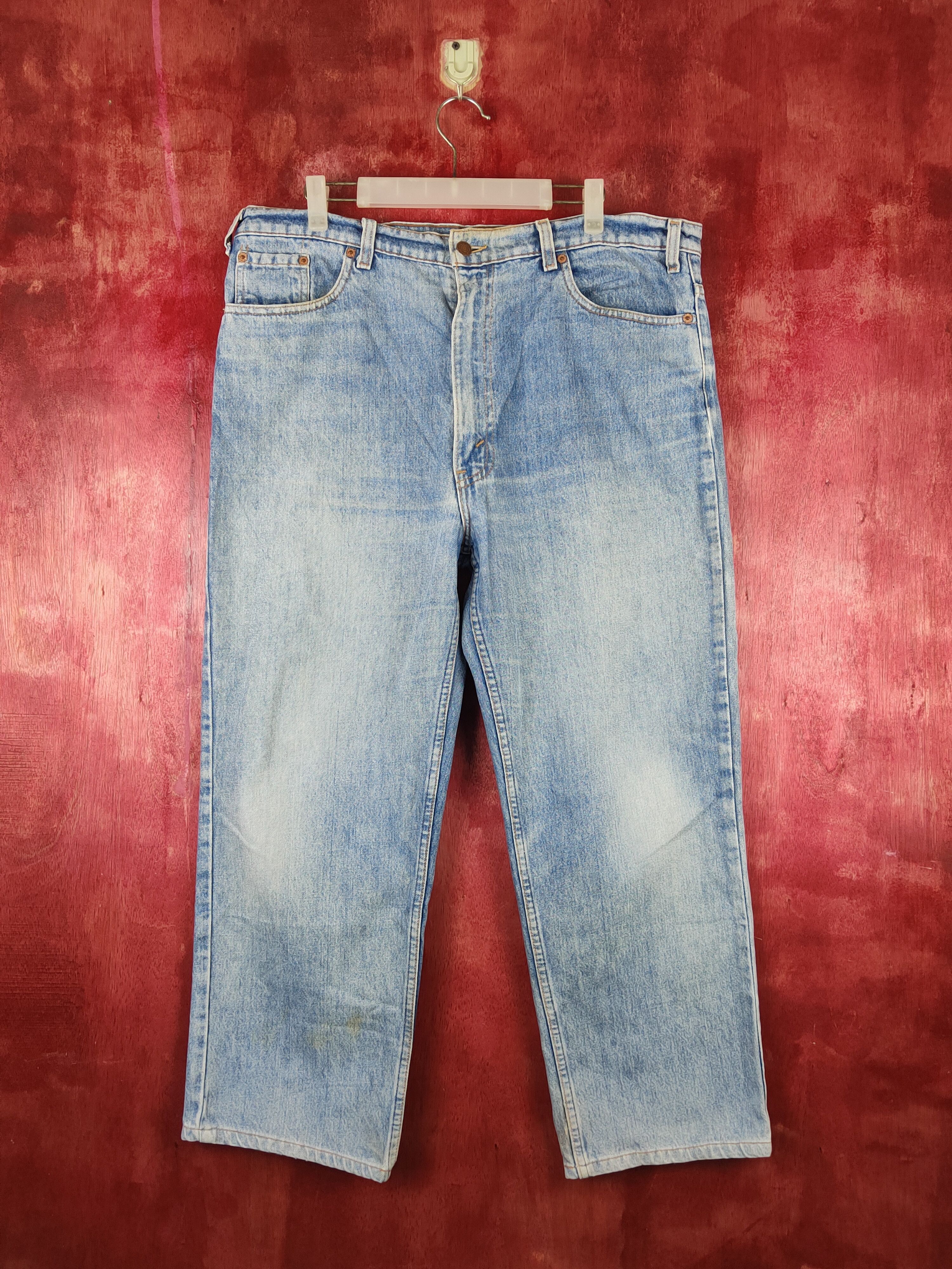 image of Distressed Denim x Levis Levi's Blue Faded Distressed Ripped Jeans S1667 in Blue Denim (Size 38)