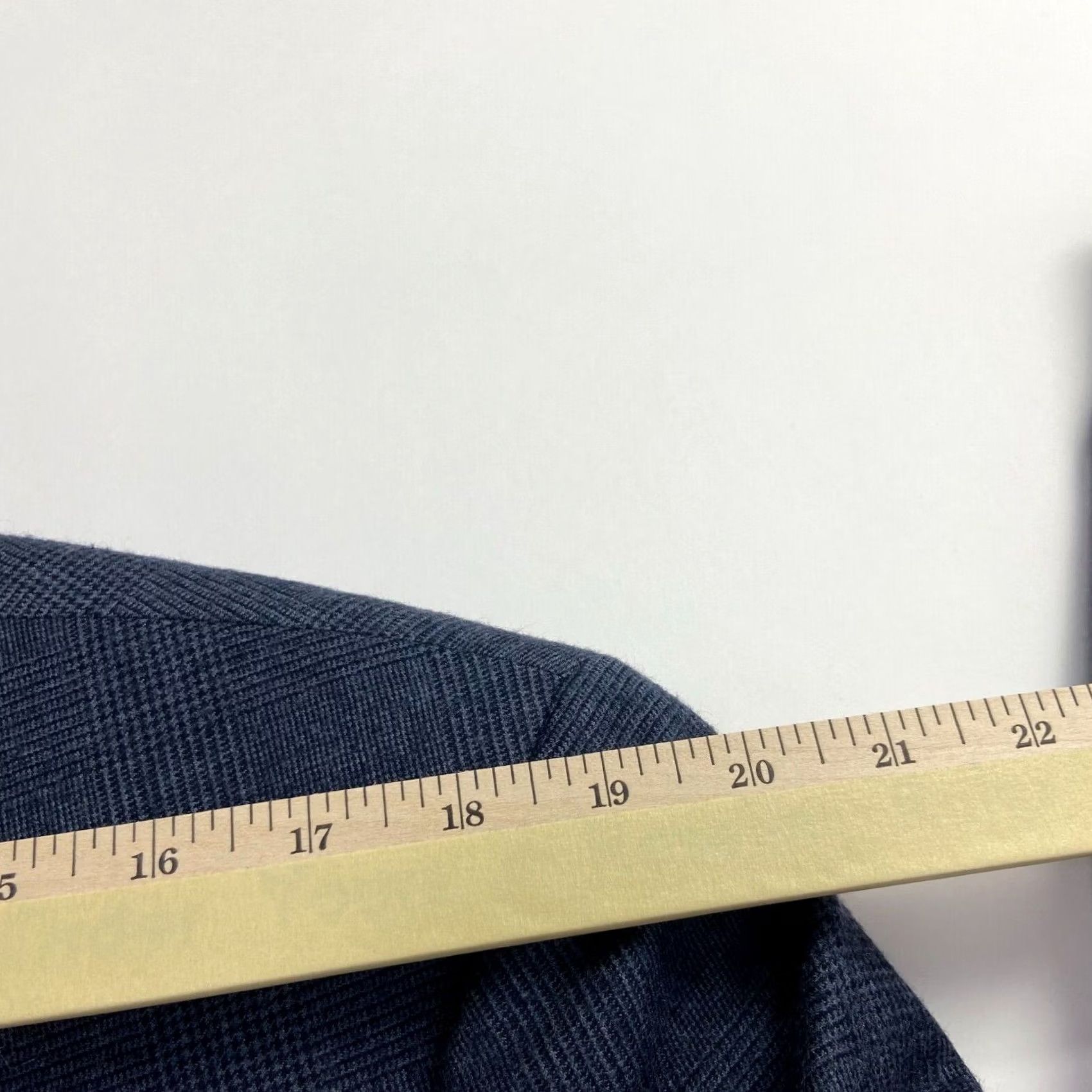 Tommy Hilfiger Tommy Hilfiger XL Men's 100% Wool Two Button Blazer Sport Coat Blue Size 46R - 5 Thumbnail