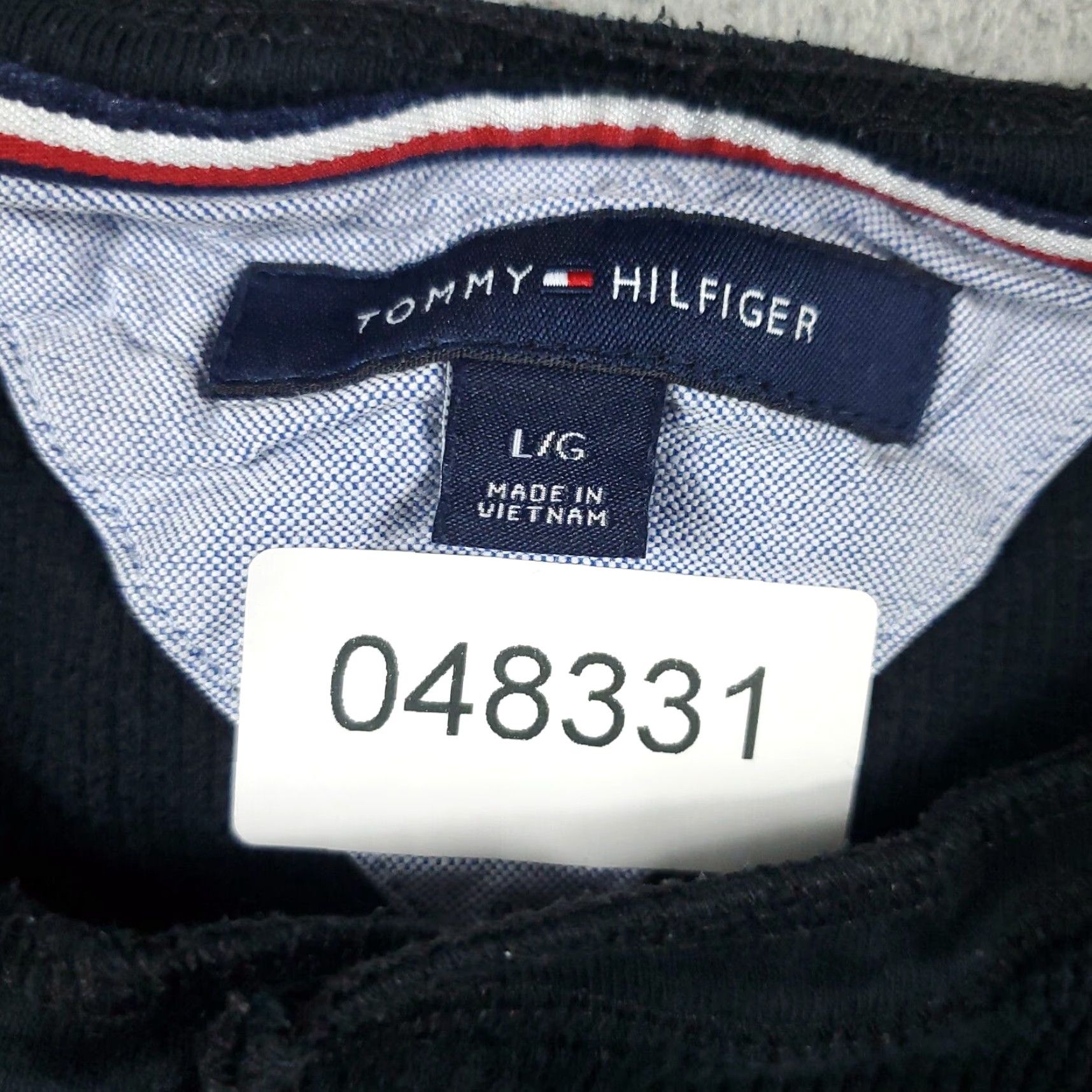 Tommy Hilfiger Tommy Hilfiger Mens Large Black Casual Sweater Pullover Size US L / EU 52-54 / 3 - 8 Thumbnail