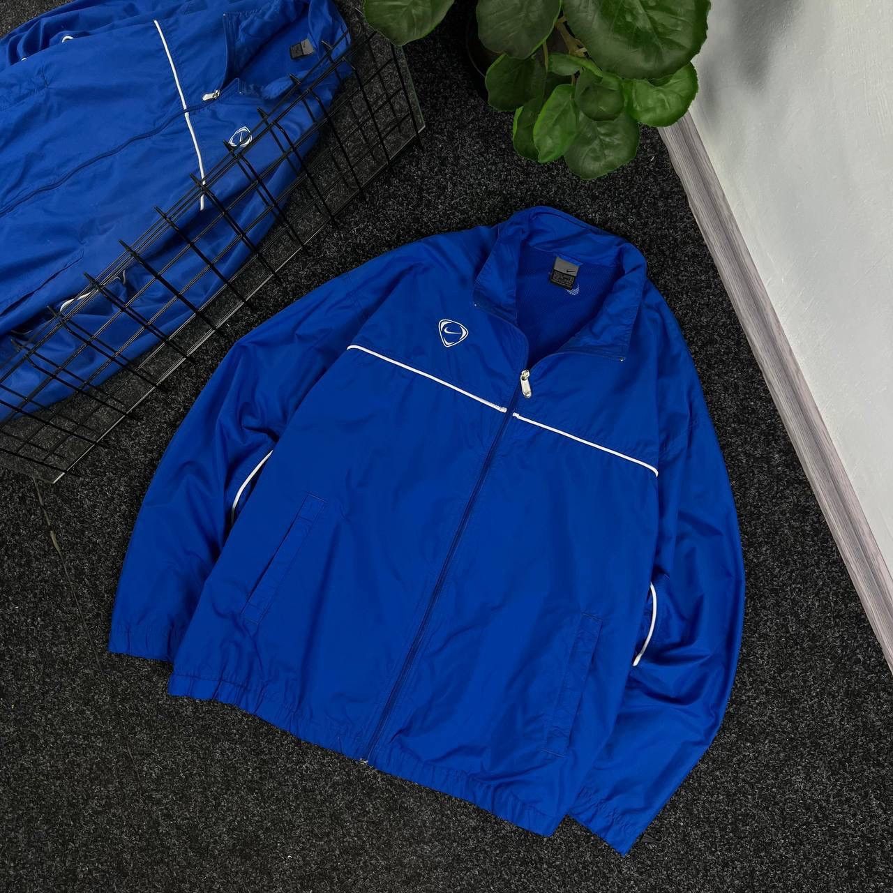 Nike Nike vintage zip nylon track jacket Size US XL / EU 56 / 4 - 1 Thumbnail