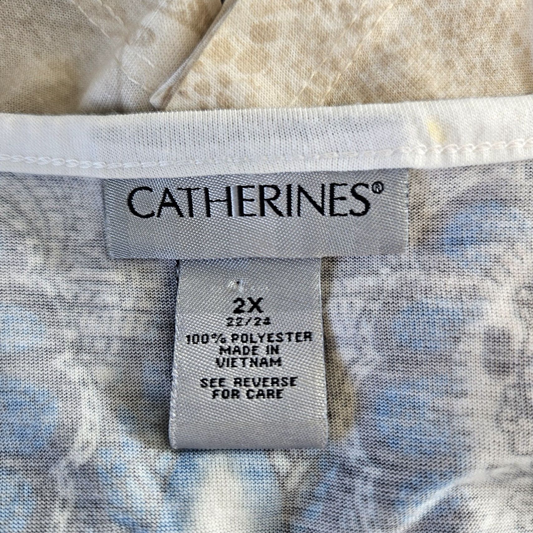 Vintage Catherines Womens Blouse 2X Blue Beige 3/4 Sleeve Pullover Embellished Size XXL / US 16-18 / IT 52-54 - 4 Thumbnail