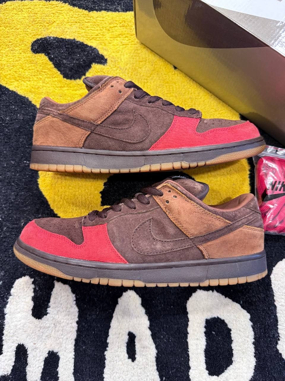 Nike Nike SB Dunk Low Bison (2003) Size US 11 / EU 44 - 2 Thumbnail
