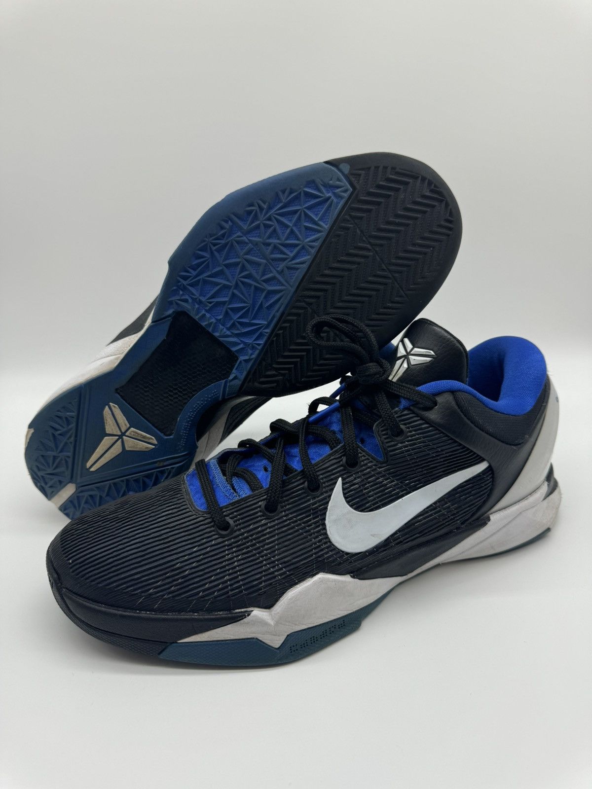 image of Kobe Mentality x Nike Kobe 7 System Dukes Blue Black White Men’S Size 9.5 Shoes, Men's
