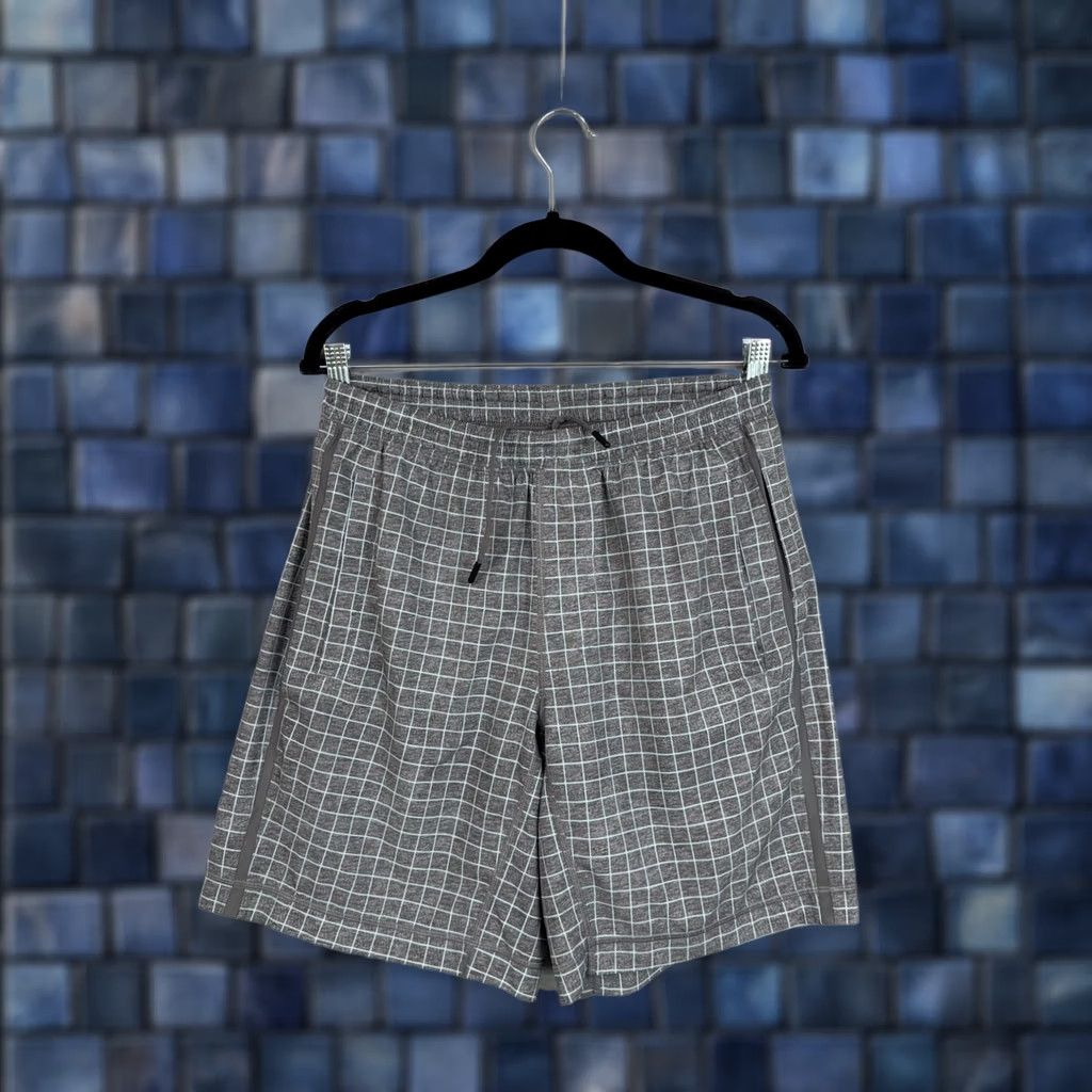 Lululemon Lululemon Shorts Mens Medium Gray Windowpane Running Athletic Lined Gym Training Size US 31 - 1 Thumbnail