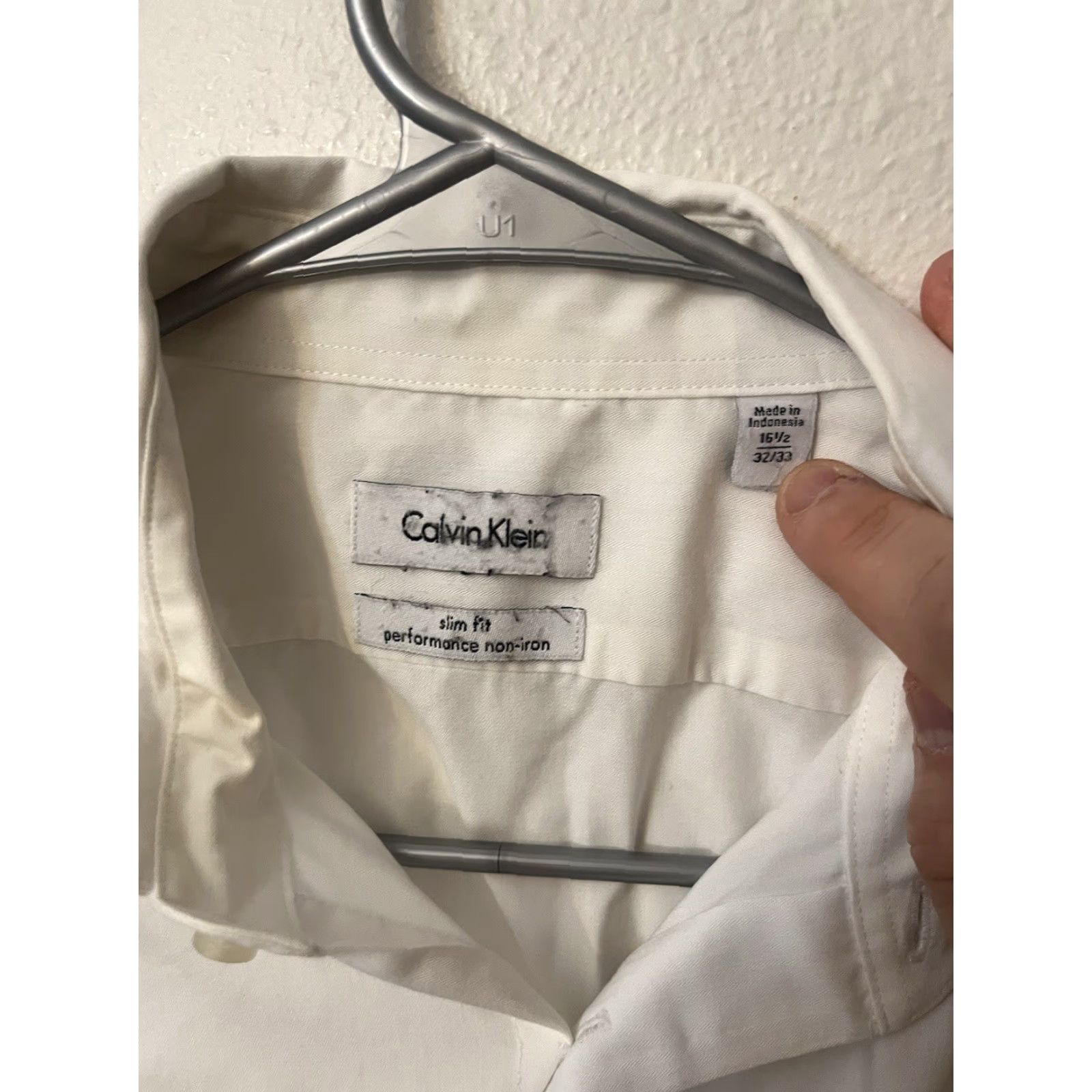 Calvin Klein Calvin Klein Shirt White Regular Slim Fit 16.5 Dress Shirt Mens Button Collared Long Sleeve Size US L / EU 52-54 / 3 - 2 Thumbnail