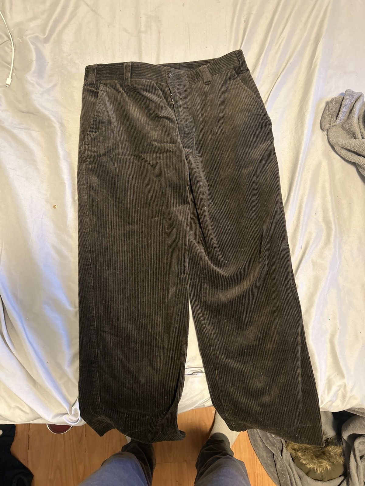 Burberry Authentic Burberry corduroy mens pants Size US 29 - 1 Thumbnail