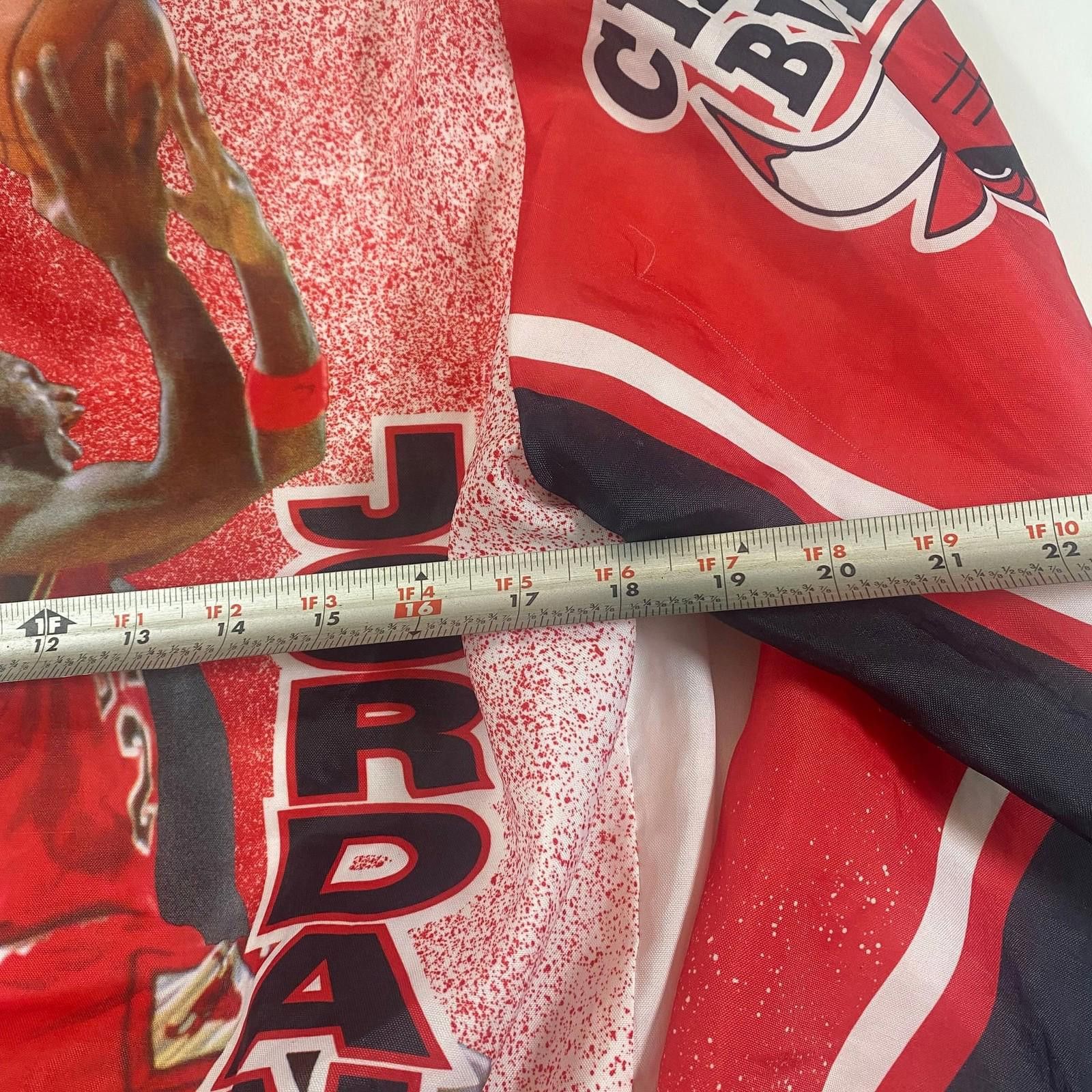 Chalk Line 90s Chalk Line Michael Jordan Bulls Fanimation Jacket Size US XS / EU 42 / 0 - 9 Thumbnail