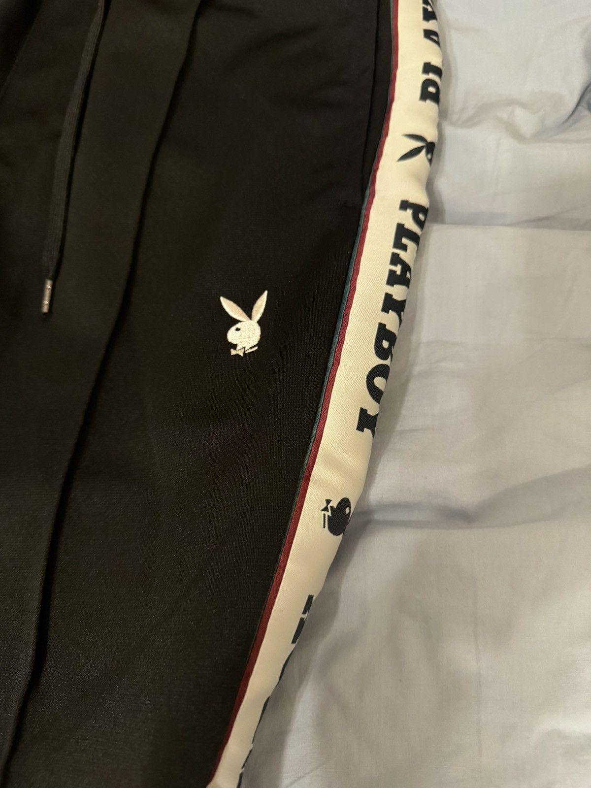 Pacsun × Playboy playboy x pacsun sweatpants Size US 30 / EU 46 - 3 Thumbnail