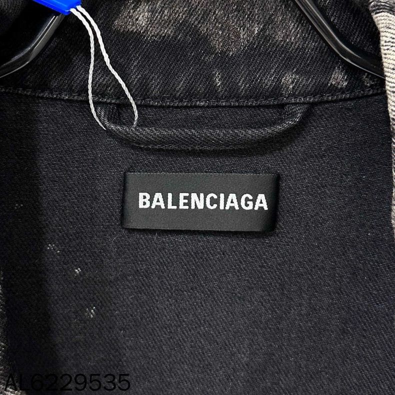 Balenciaga Balenciaga Ink-splashing denim jacket 2501-Nextarrow Size US M / EU 48-50 / 2 - 5 Thumbnail