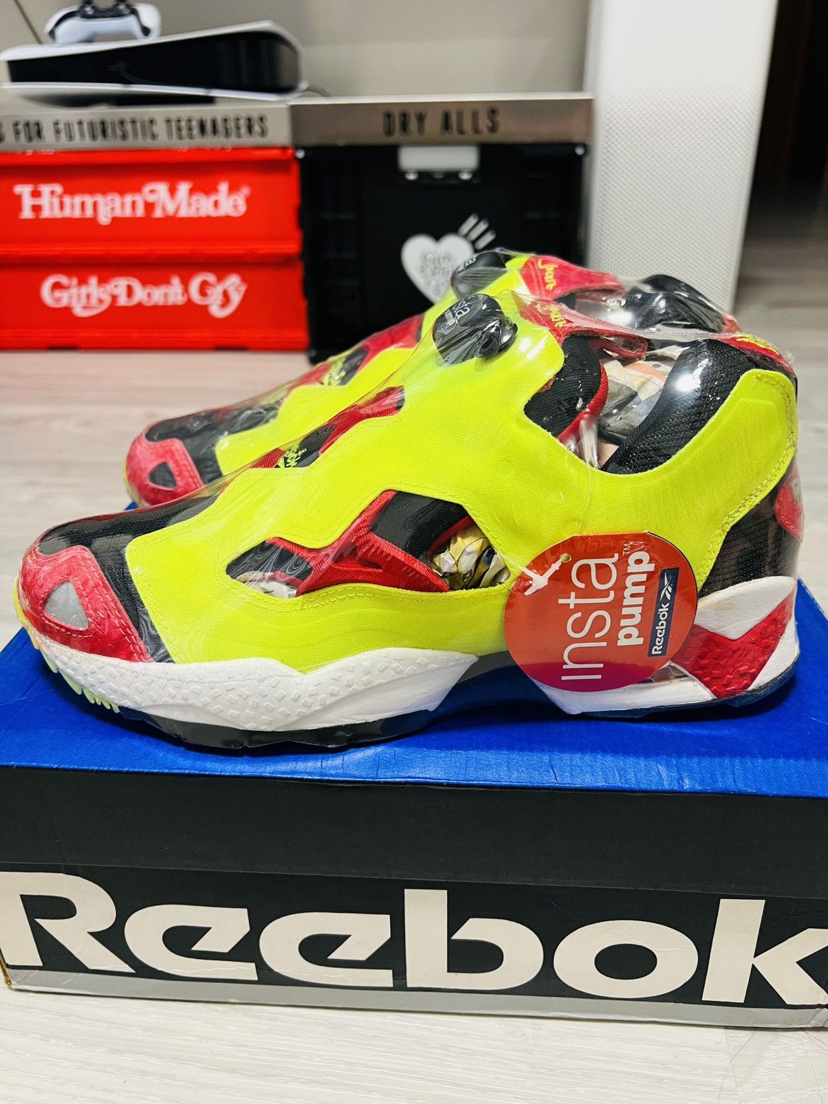 Reebok Rare 1998 Reebok Instapump Fury OG Jackie Chen Dragon /999 Size US 10 / EU 43 - 3 Thumbnail