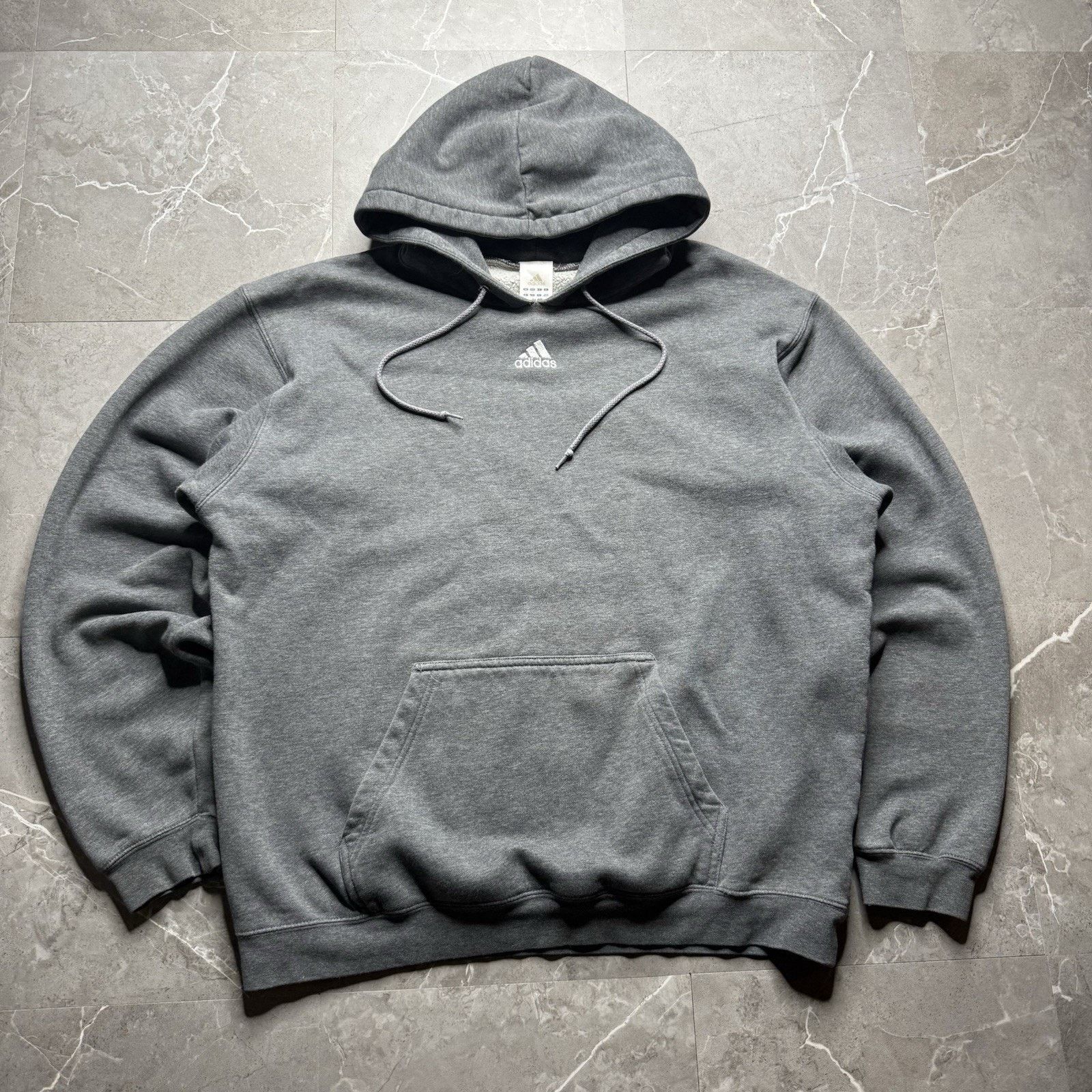 Adidas Vintage Y2K Adidas Center Logo Hoodie Men’s Size Medium Size US M / EU 48-50 / 2 - 1 Thumbnail