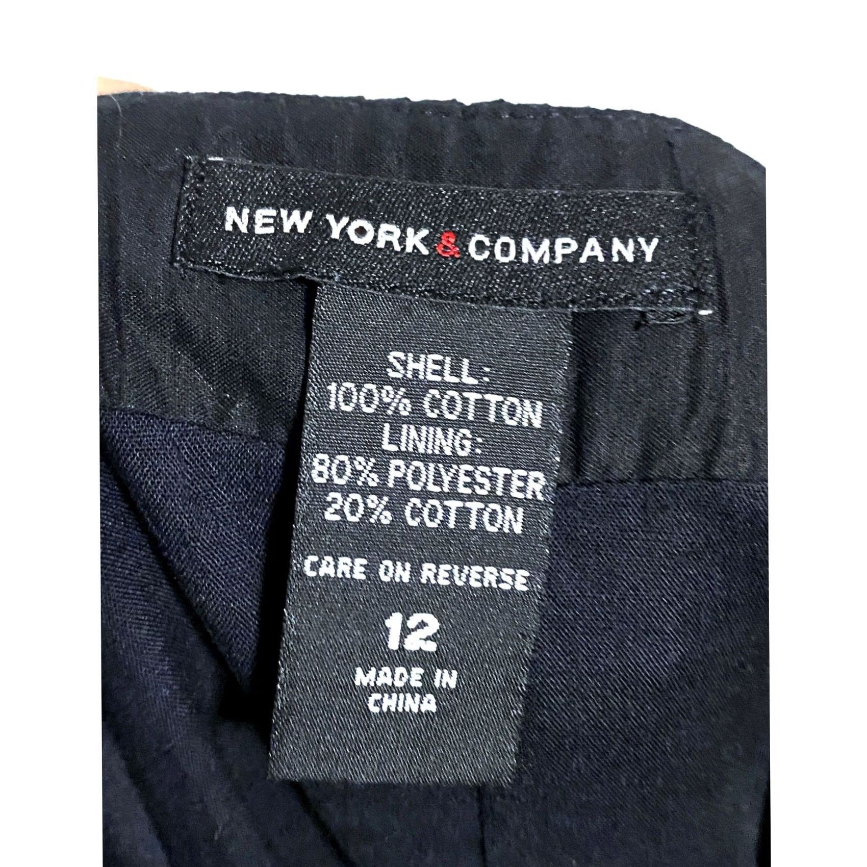 Vintage New York & Company Black Skirt 12 Pleated Panels A-Line Short Regular 12 Womens Workwear Boho Chic Fall Spring Summer Winter Closeout Size 34" / US 12 / IT 48 - 5 Thumbnail