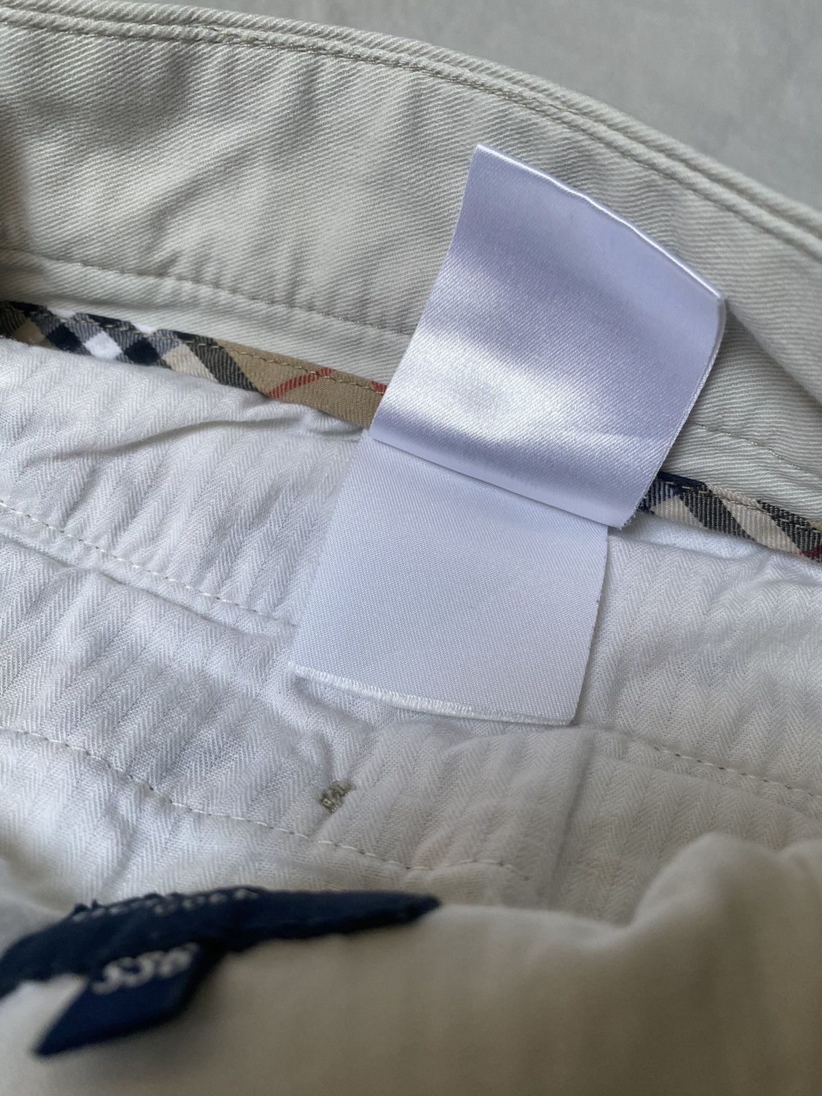 Burberry × Vintage Burberry Golf vintage 36 cream chino trousers vintage y2k Size US 36 / EU 52 - 9 Thumbnail