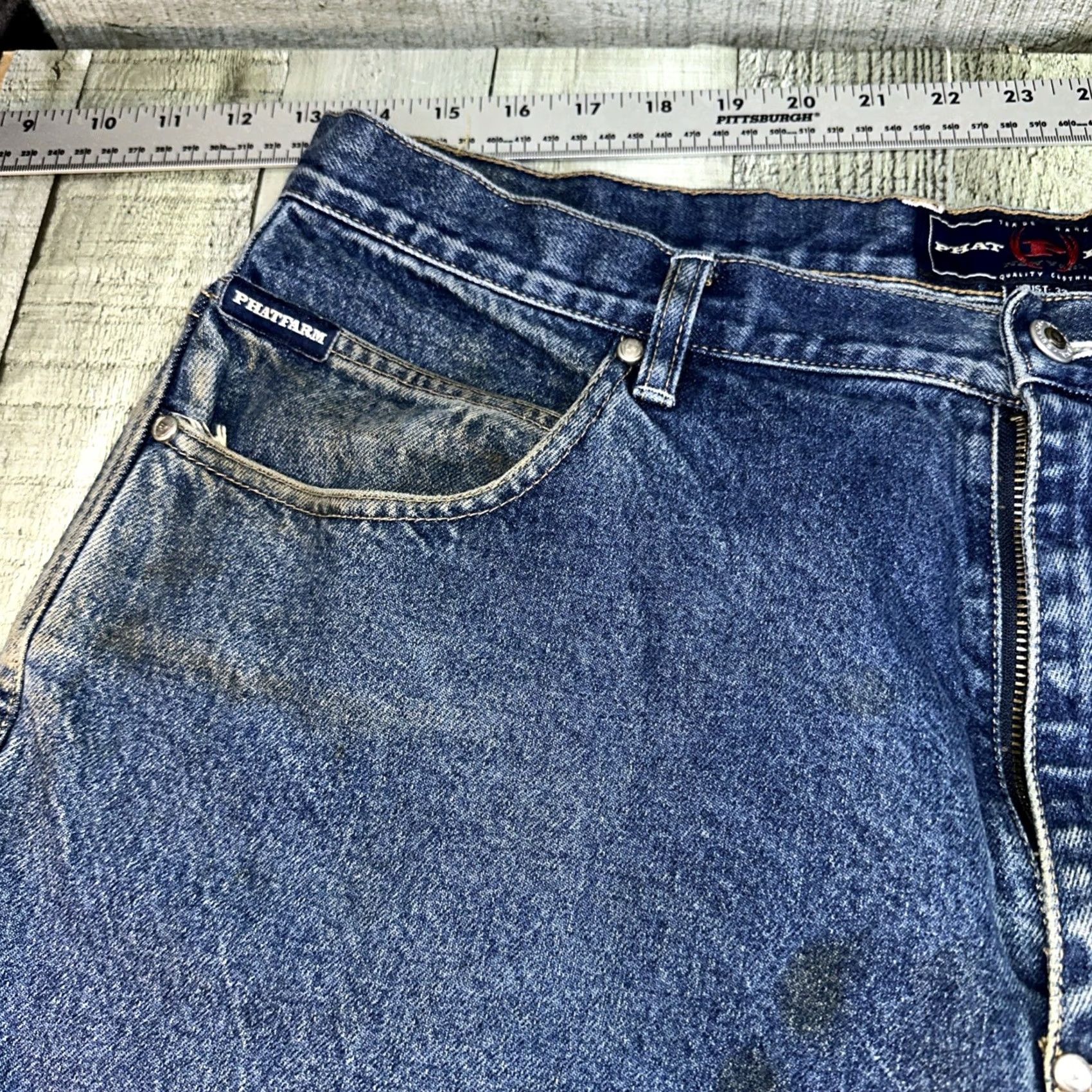 Phat Farm VINTAGE Phat Farm Jeans 38X33 Mens Denim Wide-Leg Baggy 90s Blue Dark Wash Jeans Retro Hip Hop Streetwear Urban Logo Size US 38 / EU 54 - 4 Thumbnail