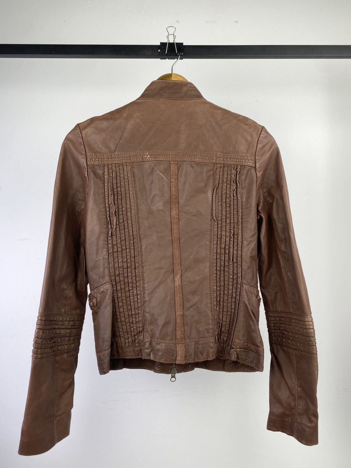 Max Mara Max Mara Lamb Leather Fitted Jacket Brown Luxury Size XS / US 0-2 / IT 36-38 - 2 Thumbnail