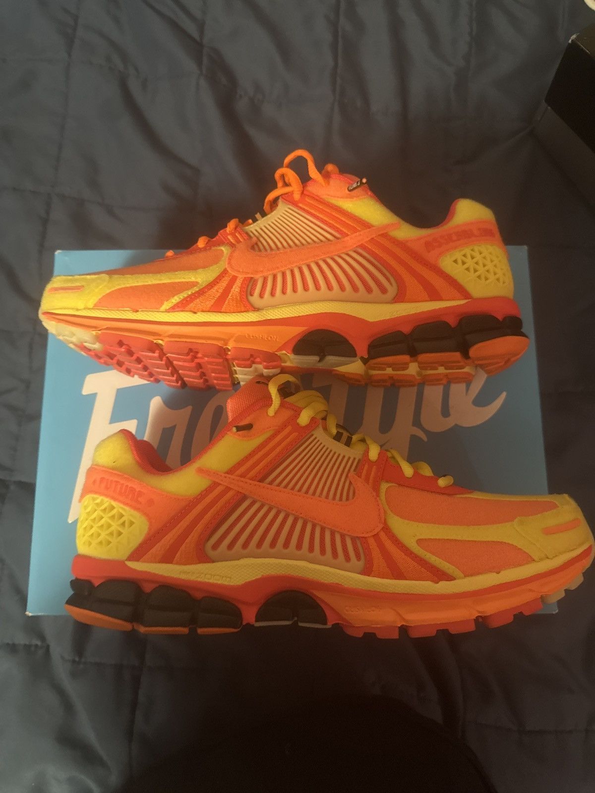 Nike Nike Air Vomero 5 Doernbecher 2023 Size US 11 / EU 44 - 2 Thumbnail